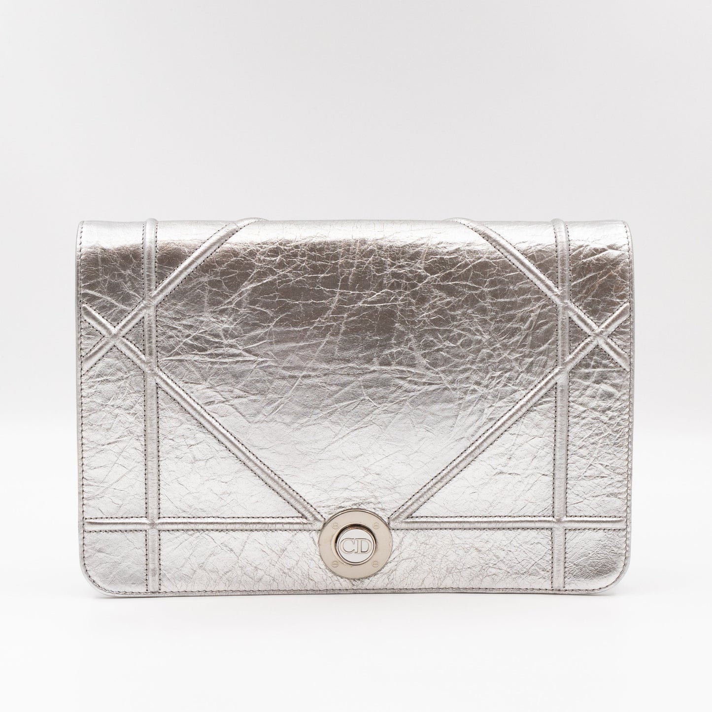 Diorama Clutch Metallic Silver Calfskin Leather