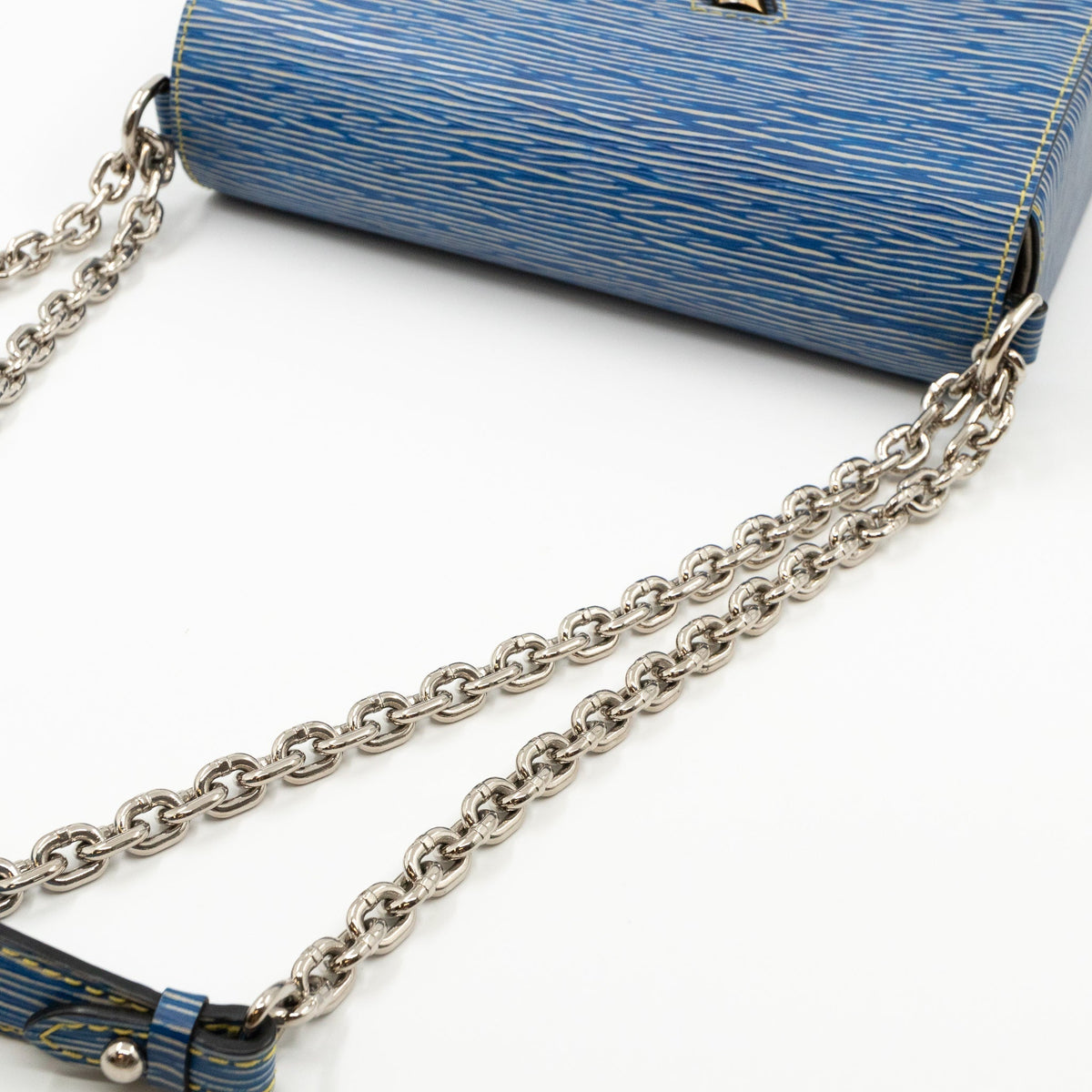 Twist MM Epi Leather Denim