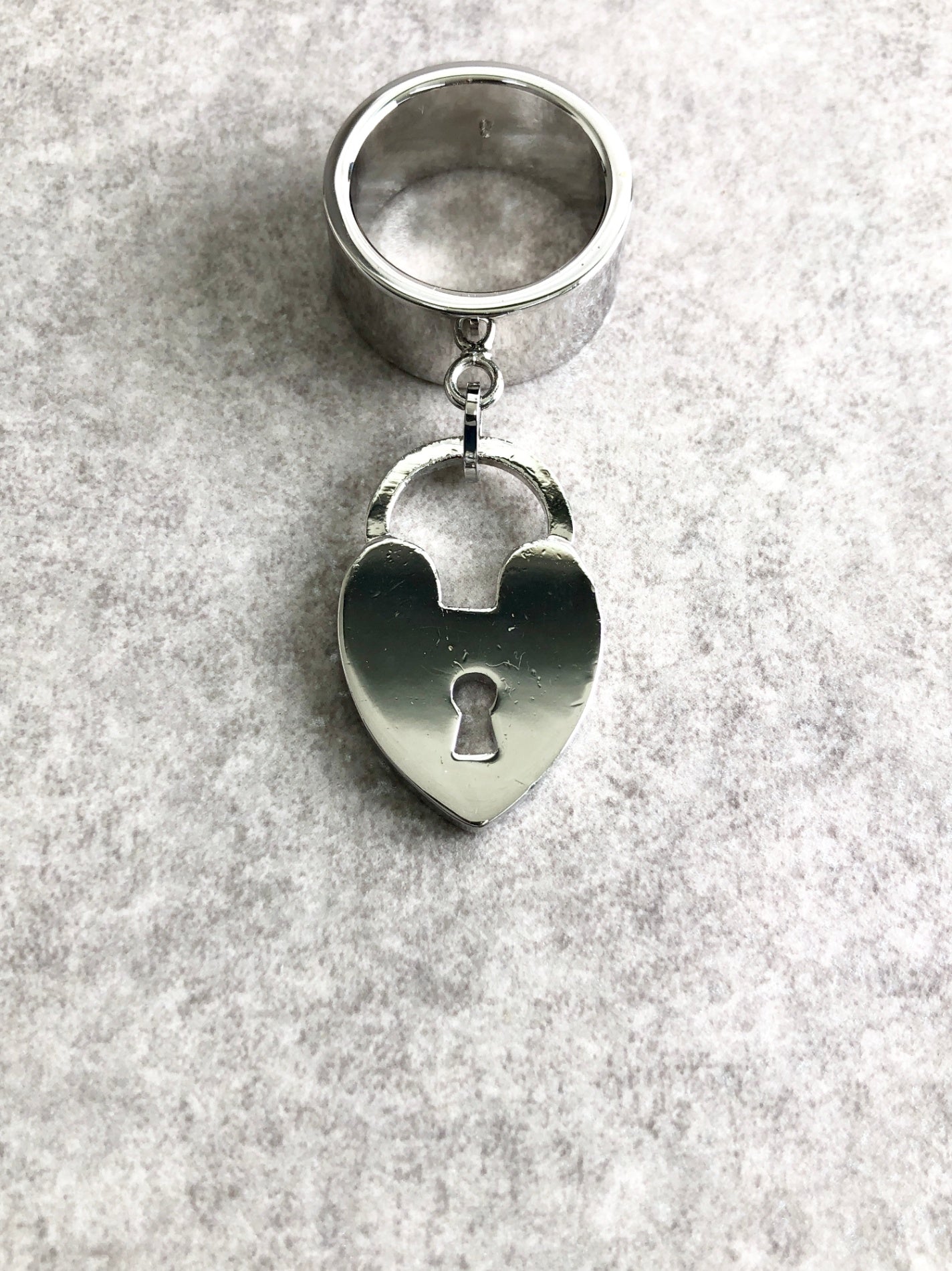 Christian Dior Logo Padlock Motif Ring Silver Vintage t2fvnd