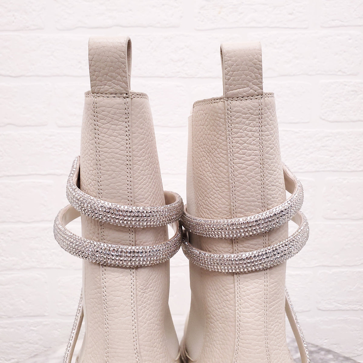 RENE CAOVILLA CREAM LEATHER 'CLEO COMBAT BIKER' BOOTS - SIZE 38.5