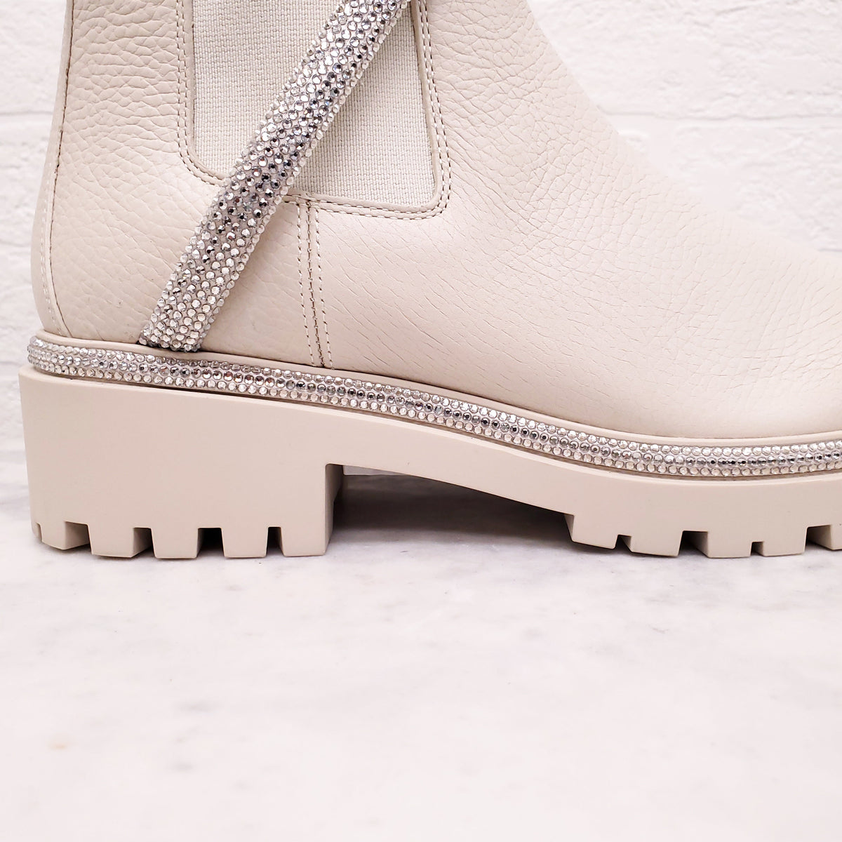 RENE CAOVILLA CREAM LEATHER 'CLEO COMBAT BIKER' BOOTS - SIZE 38.5