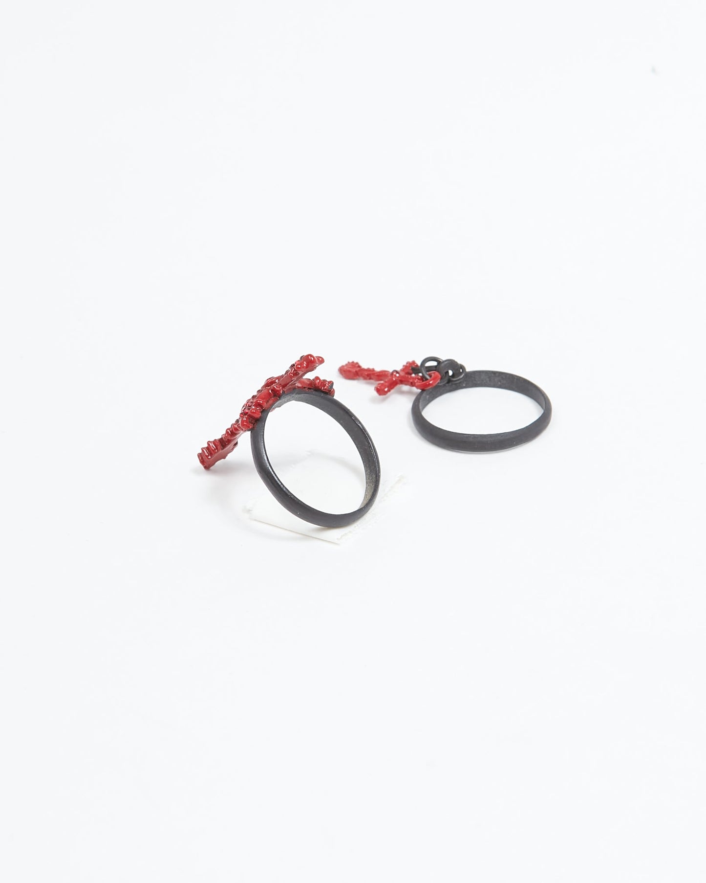 Dior Vintage Red/Black Gothic Cross 2 Ring Set