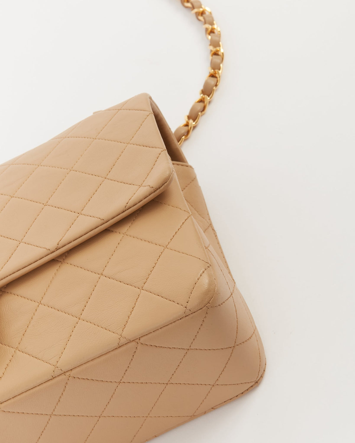 Chanel Vintage Beige Lambskin Medium Single Flap Shoulder Bag GHW