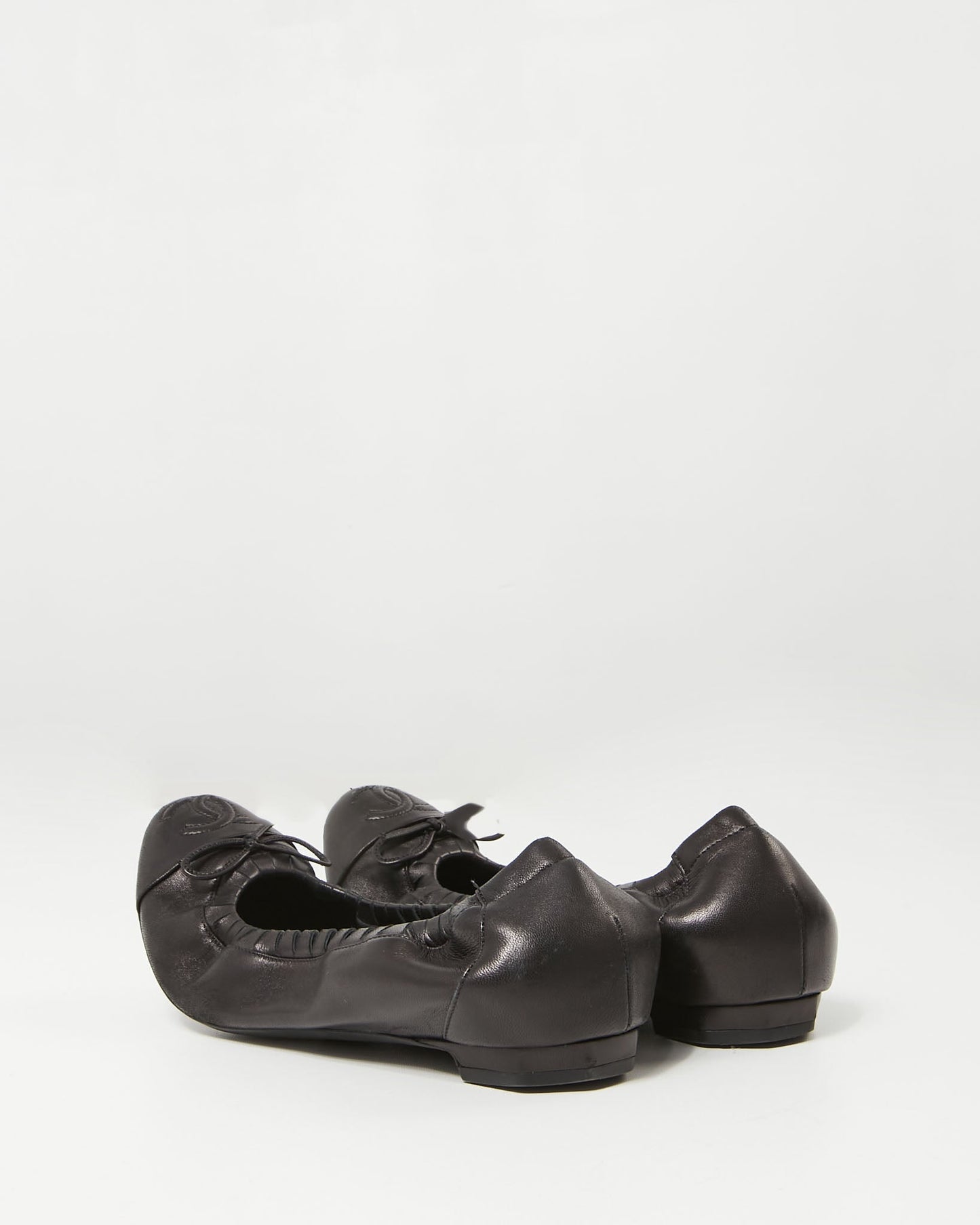 Chanel Black Leather Logo CC Interlocking Ballerina Flats - 37