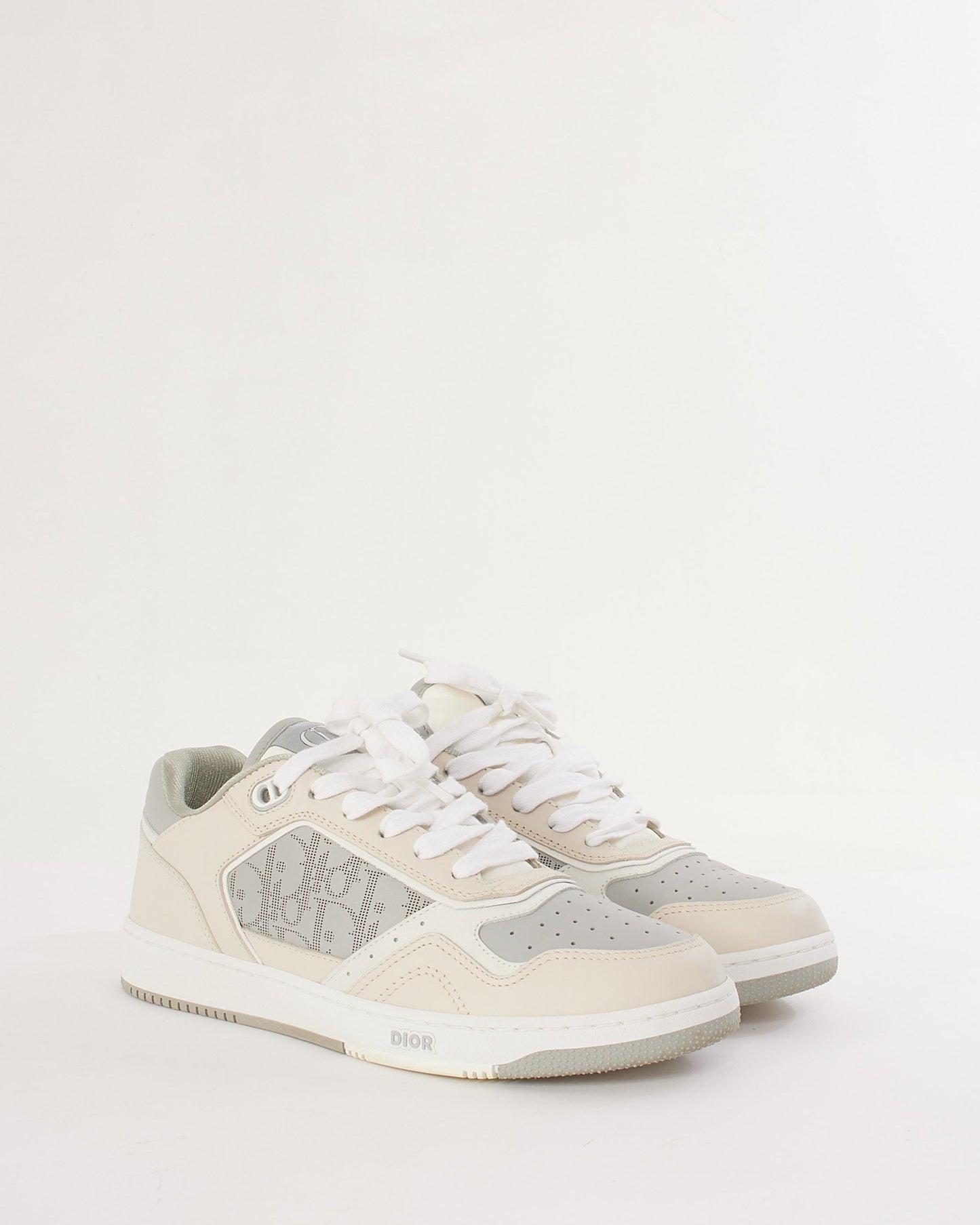 Dior White and Grey Smooth Calfskin Leather Low Top B27 Sneakers - 40