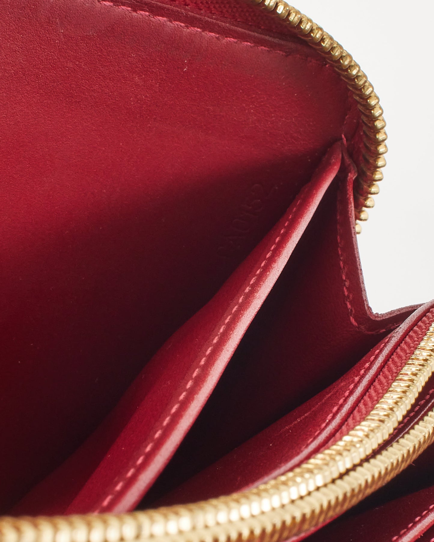 Louis Vuitton Red Monogram Vernis Leather Zippy Wallet