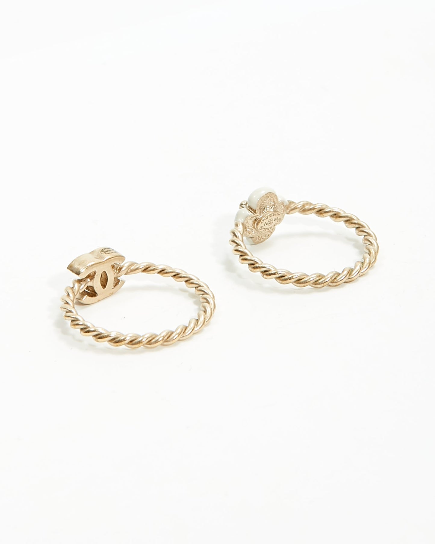 Chanel Antique CC Logo & Camelia 2 Ring Set