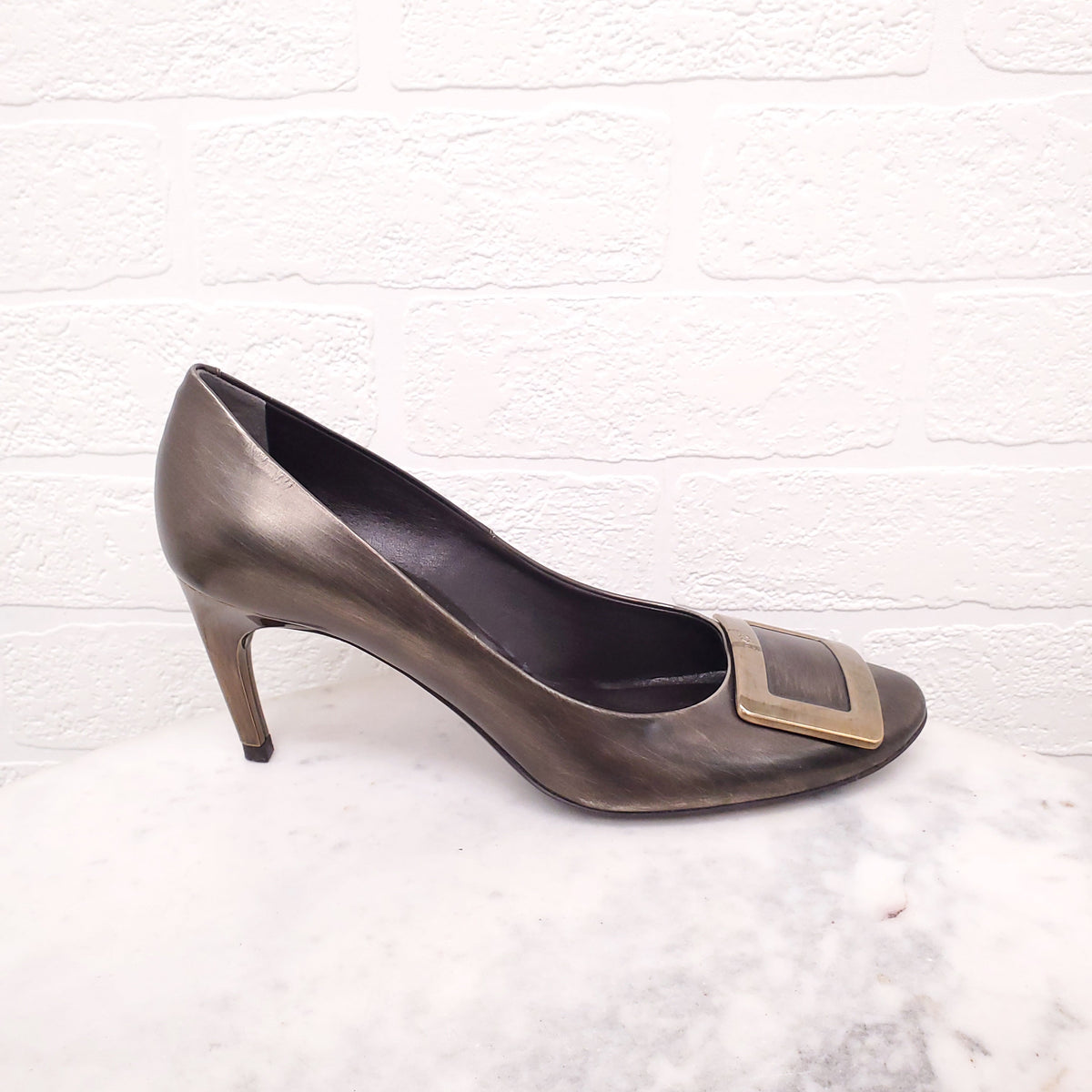ROGER VIVIER PUTTER HEELS - SIZE 38.5