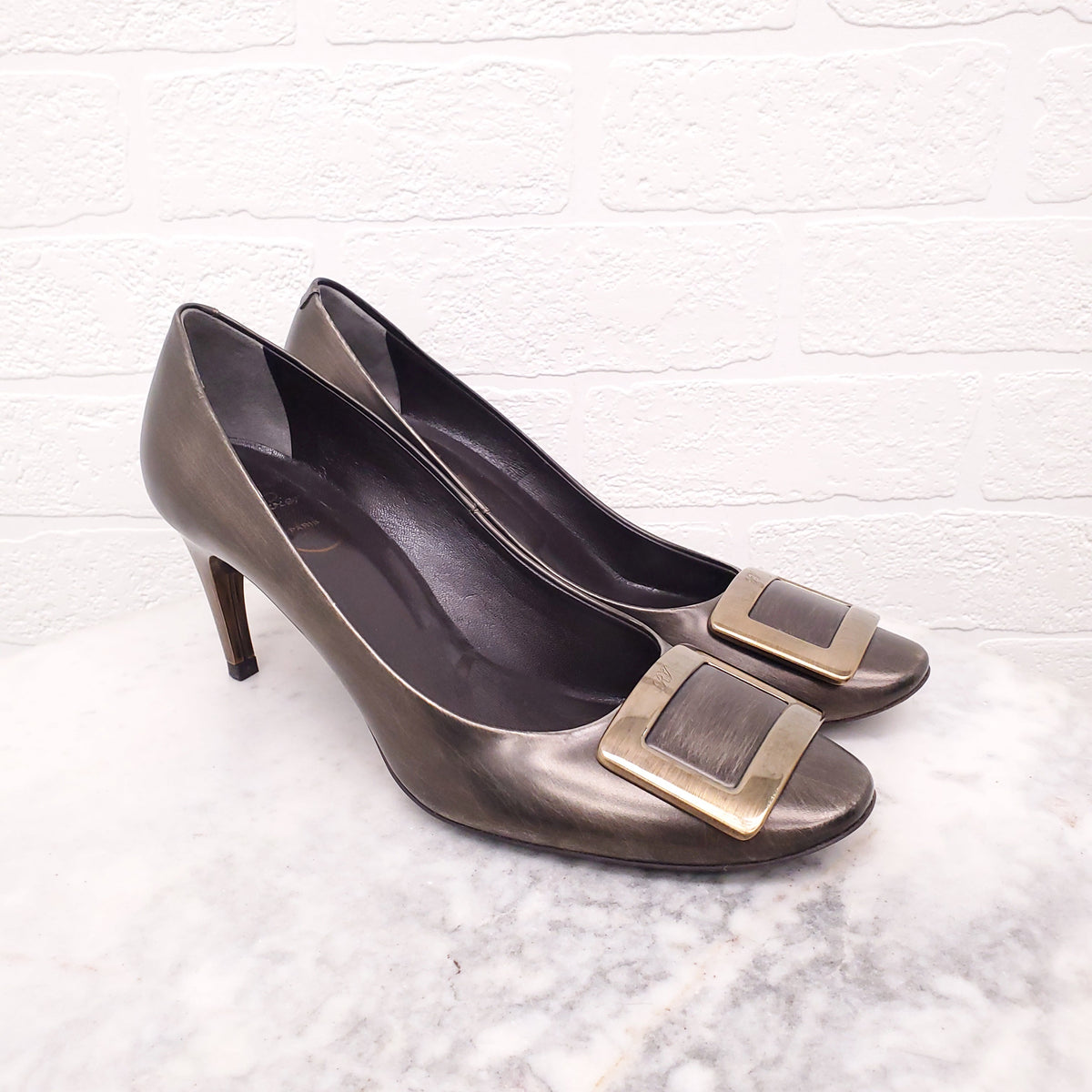 ROGER VIVIER PUTTER HEELS - SIZE 38.5