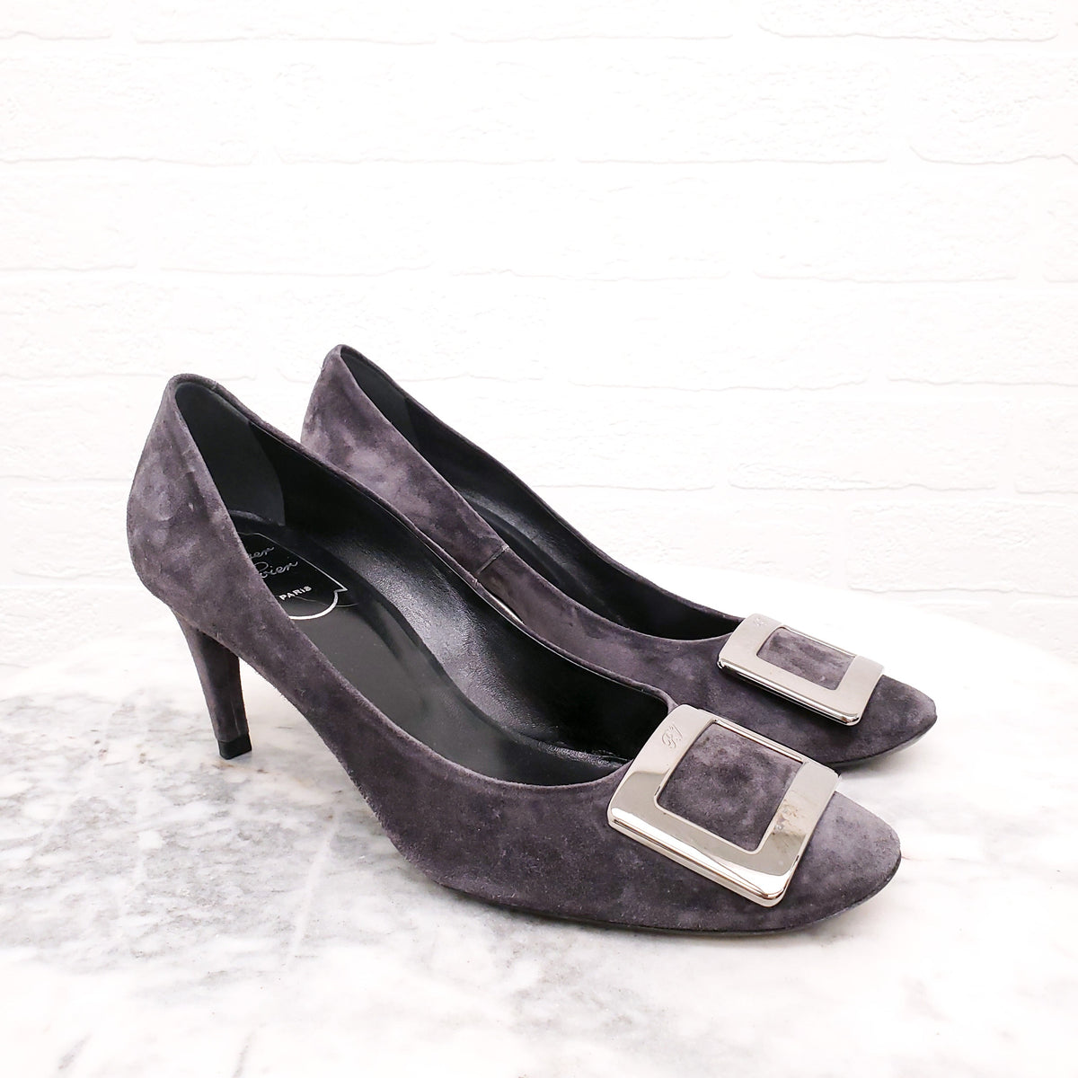 ROGER VIVIER GREY SUEDE HEELS WITH BUCKLE - SIZE 38
