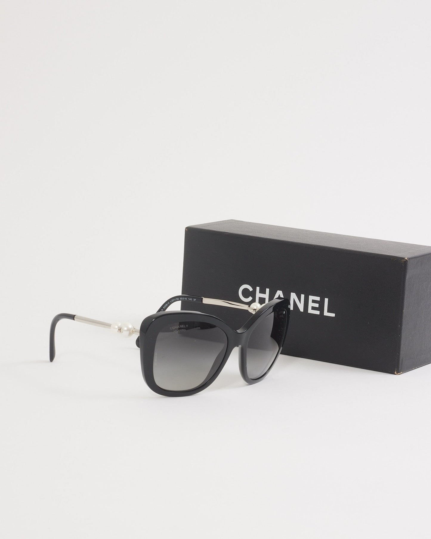 Chanel Black Pearl CC Interlocking Detail Sunglasses