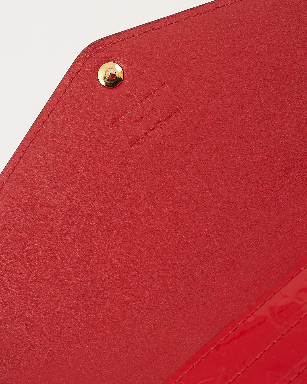 Louis Vuitton Red Vernis Monogram Sarah Wallet