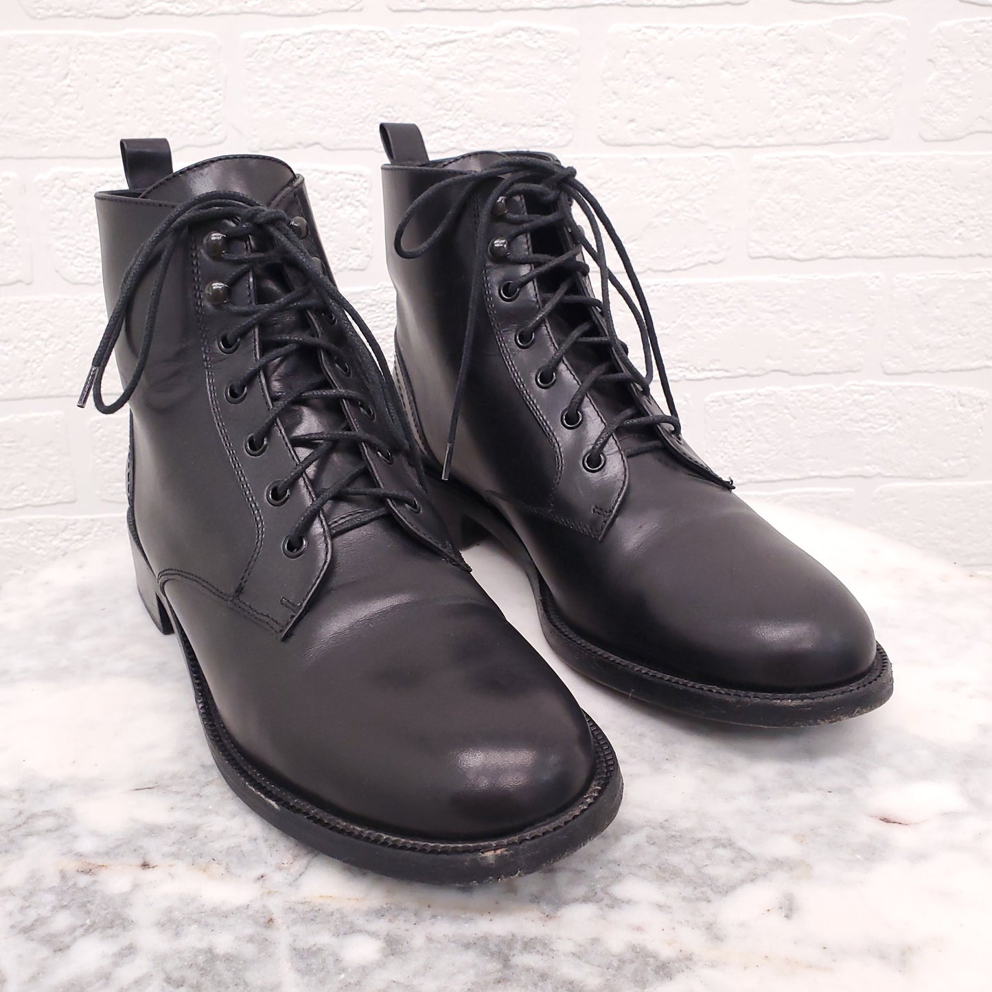 SAINT LAURENT BLACK LACE UP BOOTS - SIZE 38.5