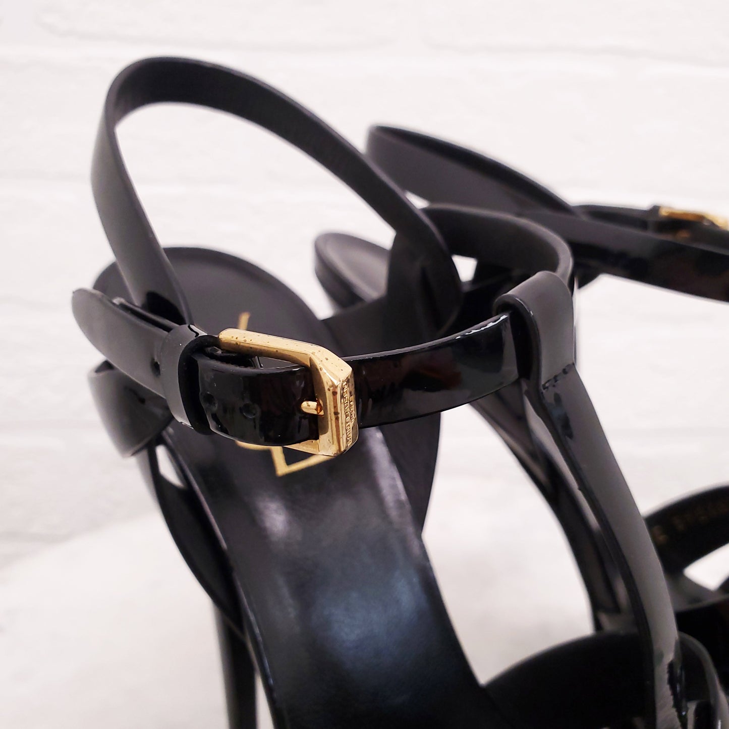 SAINT LAURENT BLACK PATENT 'TRIBUTE' HEELS - SIZE 39