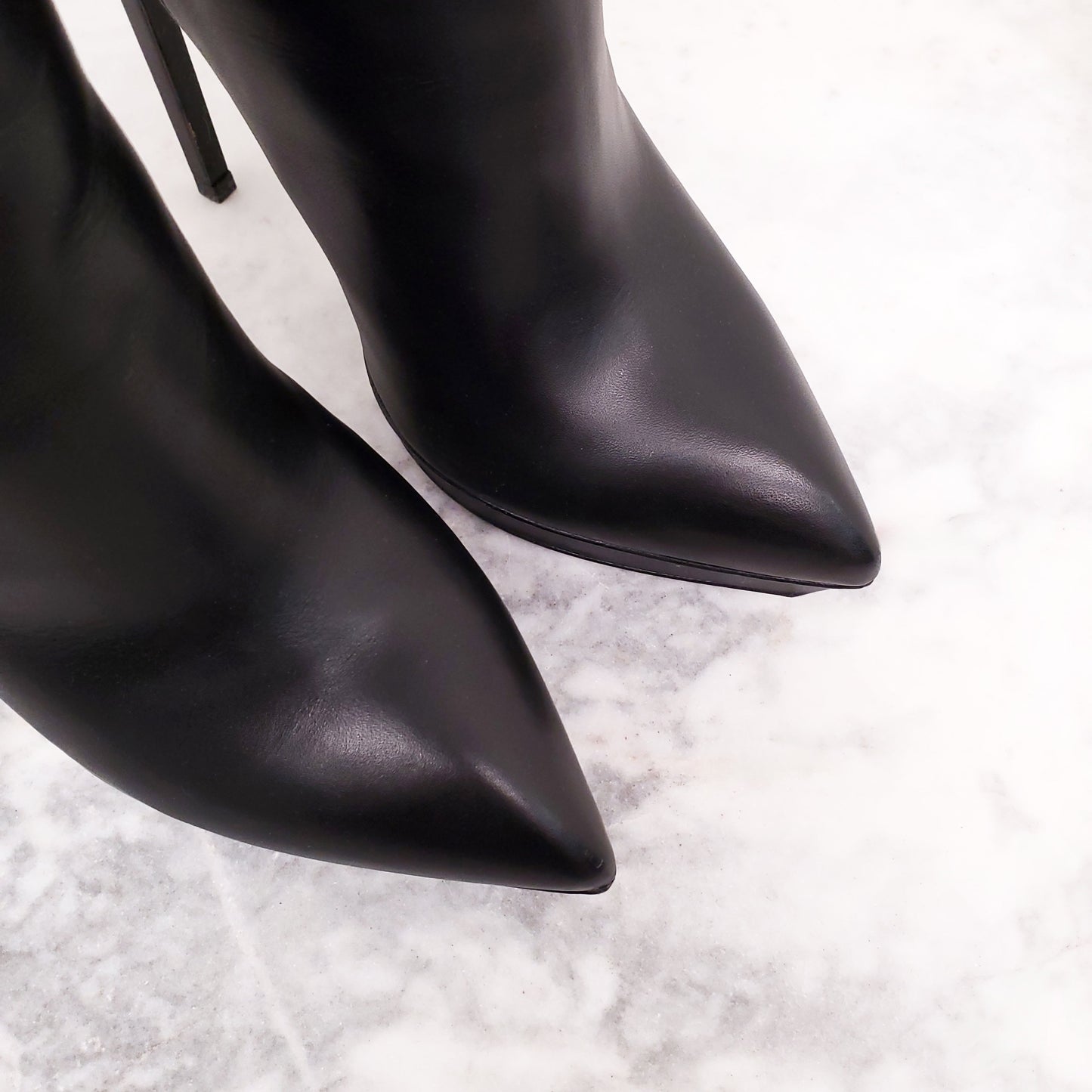 SAINT LAURENT LEATHER KNEE HIGH BOOTS - SIZE 37