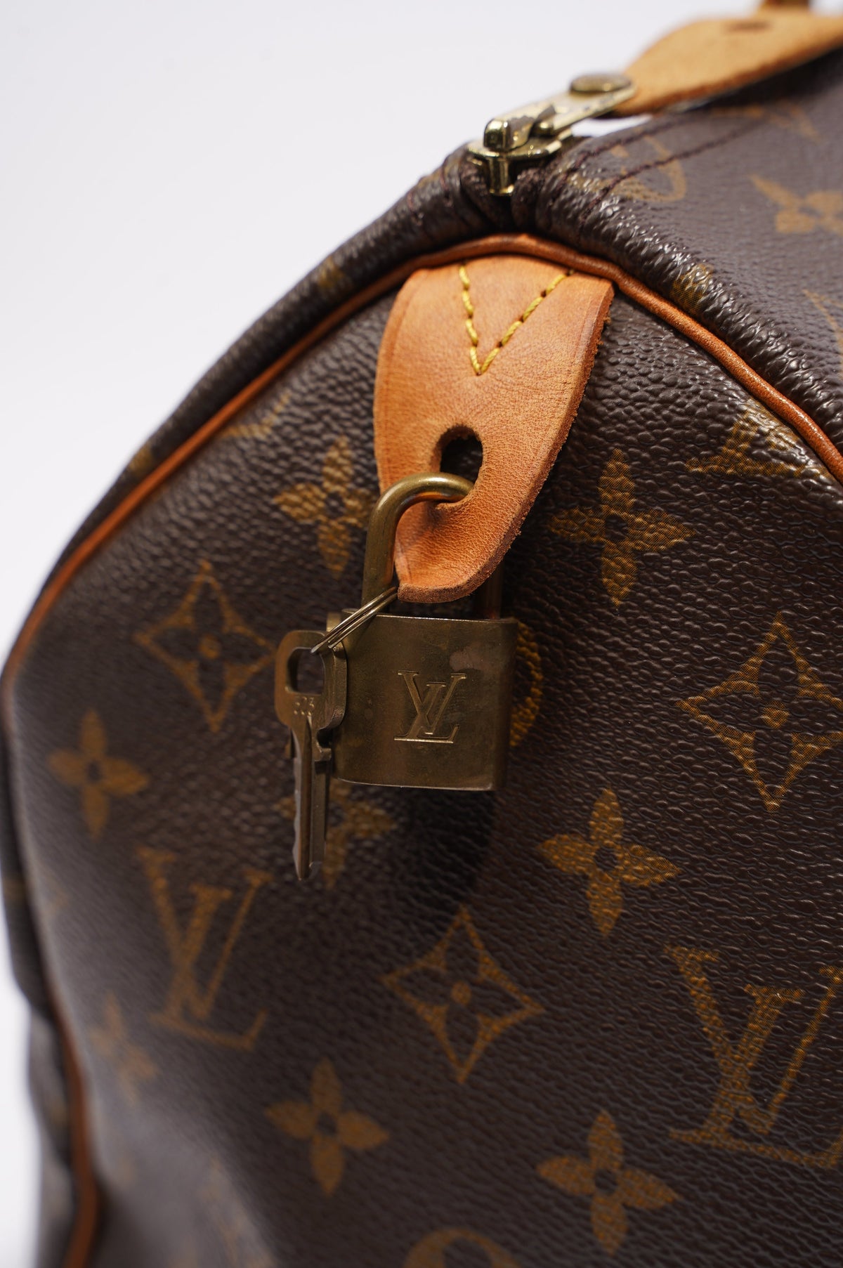 Louis Vuitton Speedy Monogram Canvas 35