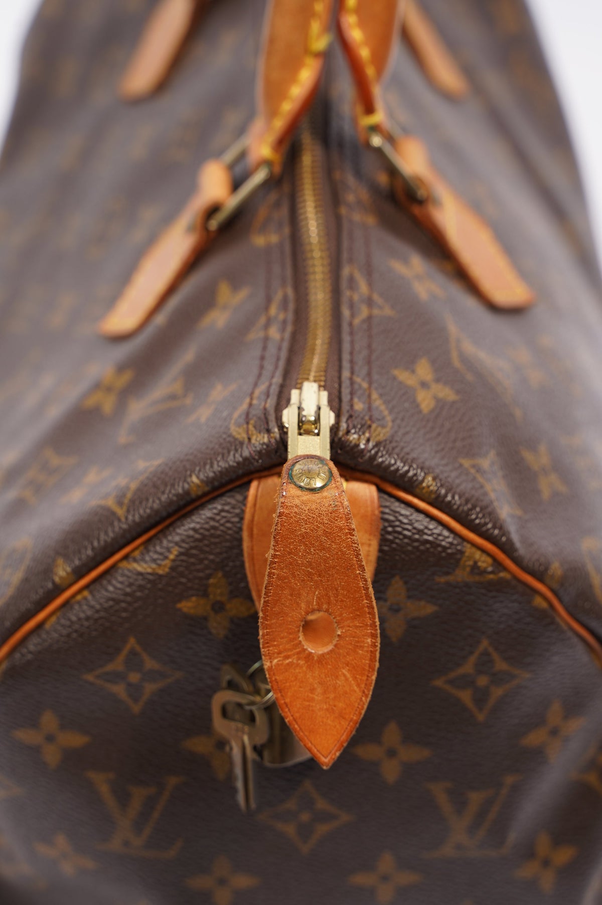 Louis Vuitton Speedy Monogram Canvas 35