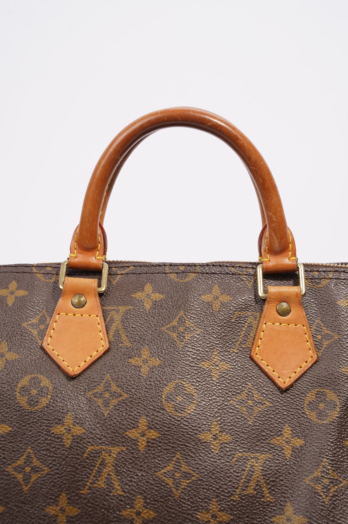 Louis Vuitton Speedy Monogram Canvas 35