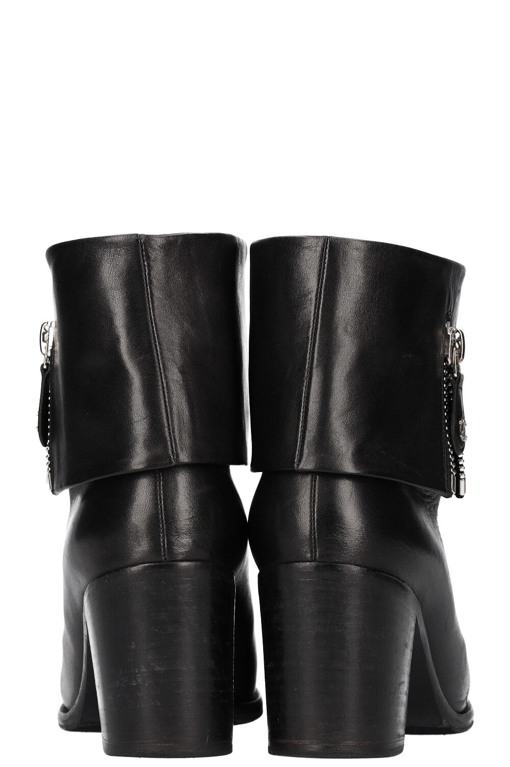 CHANEL Boots Black
