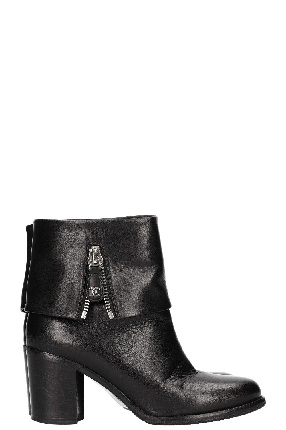 CHANEL Boots Black