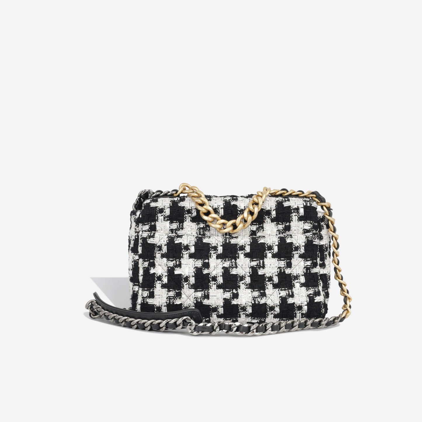 Chanel 19 - Small