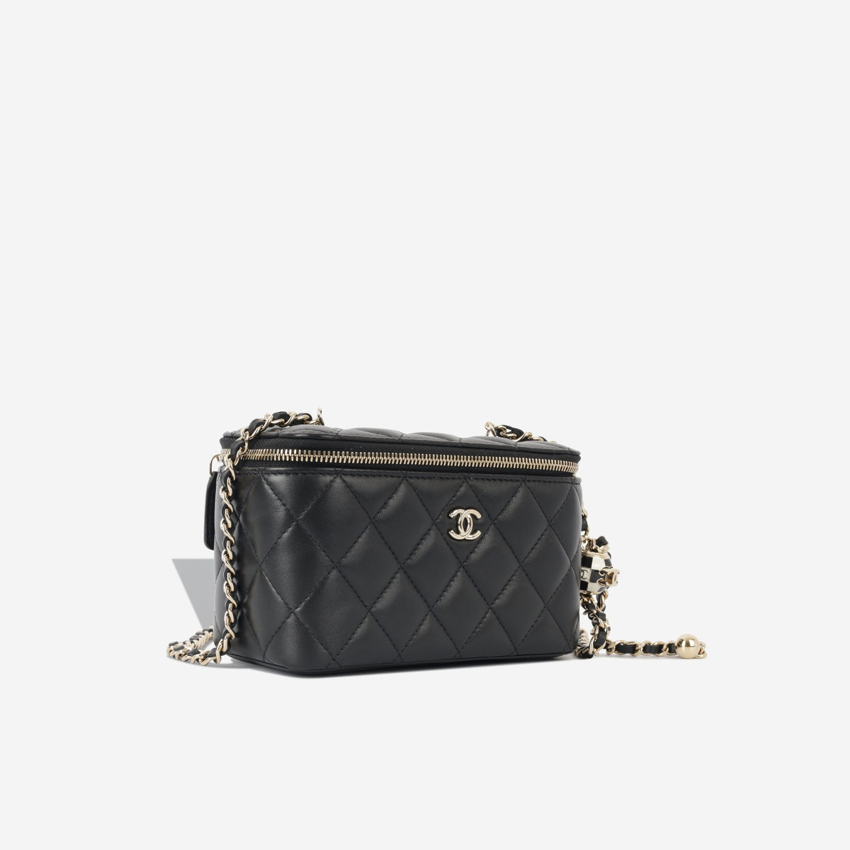 Mini Pearl Crush Vanity on Chain