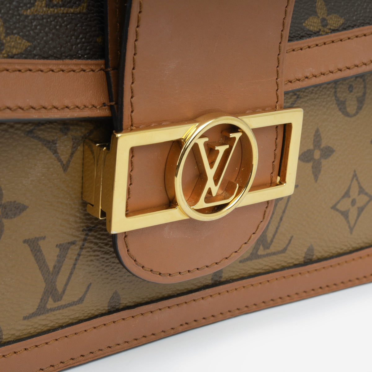 Dauphine MM Bag