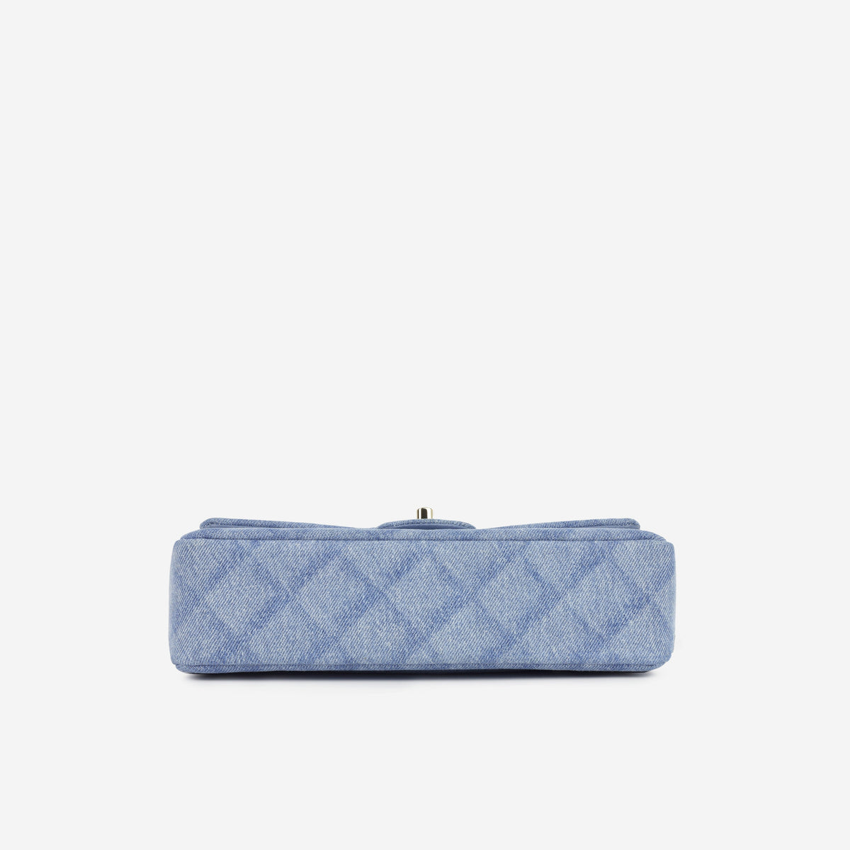 Medium Classic Flap