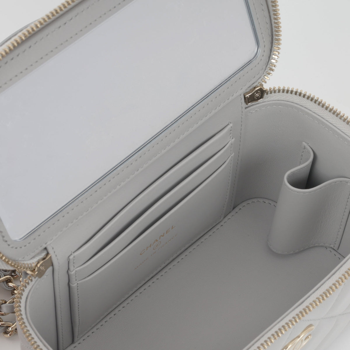 Small Vanity Top Handle