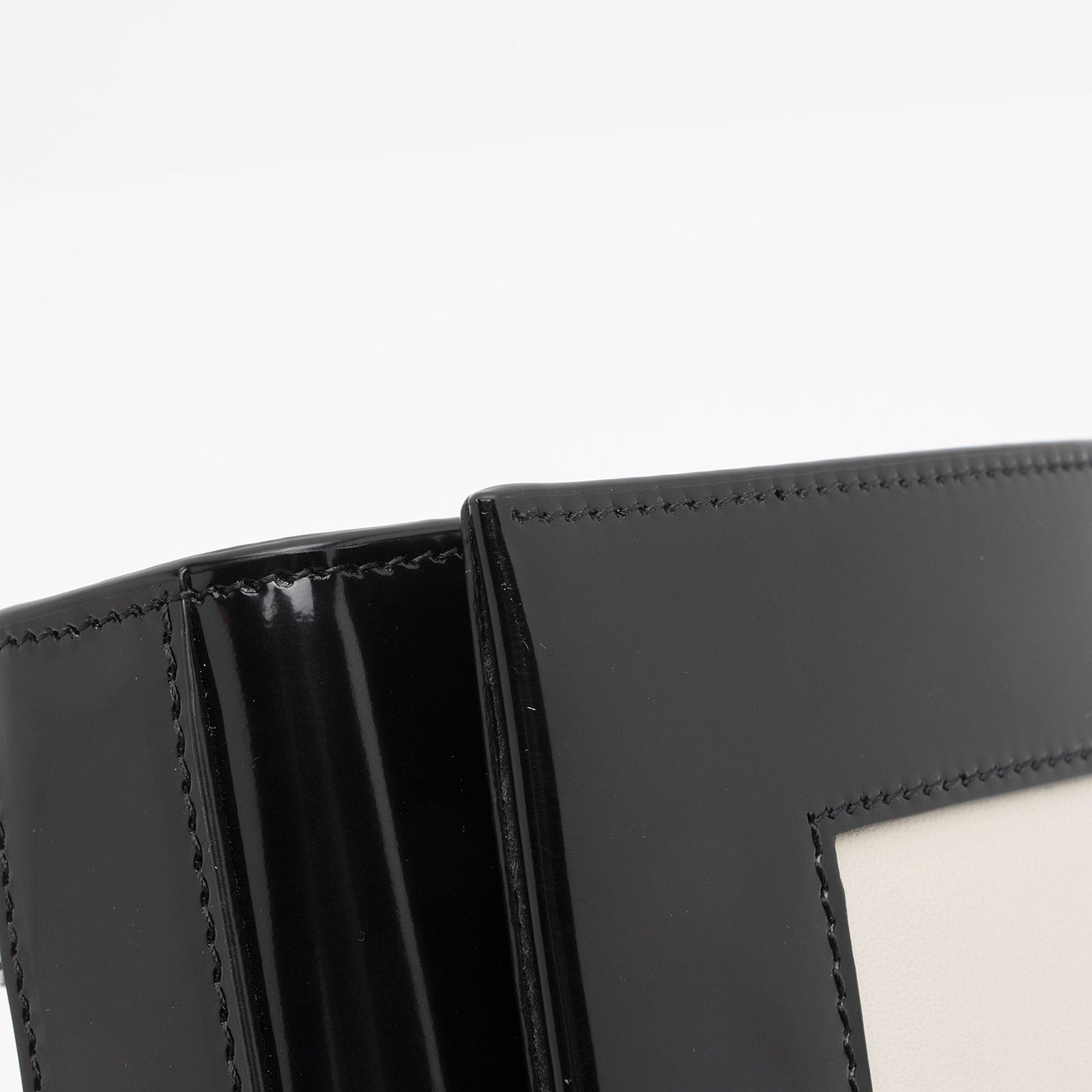 Saint Laurent Nappa Leather Bicolor Kate Small Shoulder Bag ru59Gl