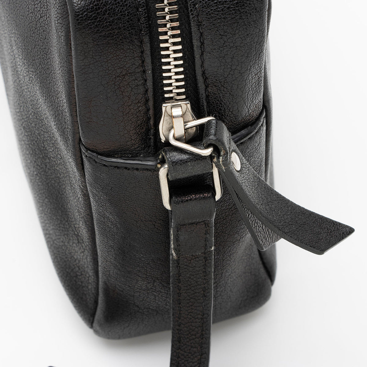 Saint Laurent Calfskin Monogram Lou Camera Bag nQTbpp