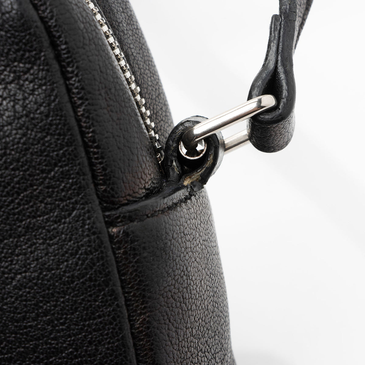Saint Laurent Calfskin Monogram Lou Camera Bag nQTbpp