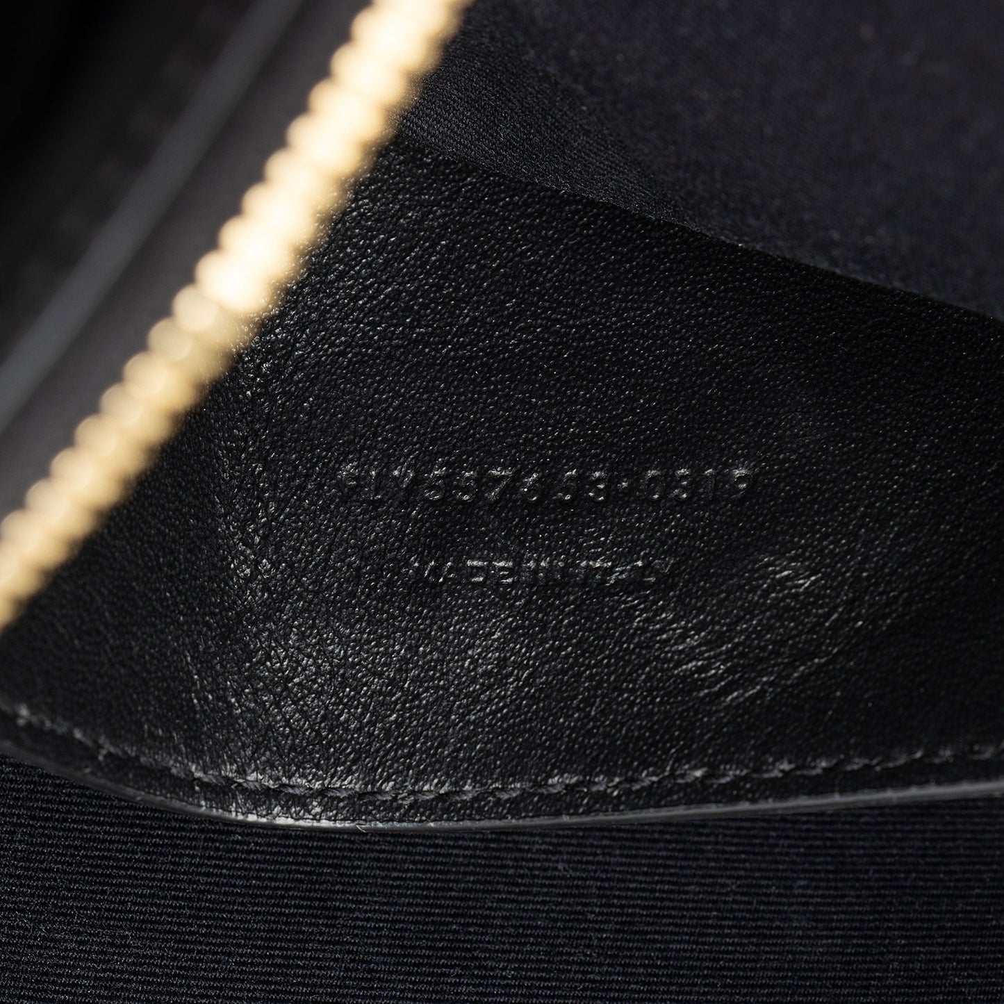 Saint Laurent Calfskin Monogram Uptown Medium Tote H6s3rP