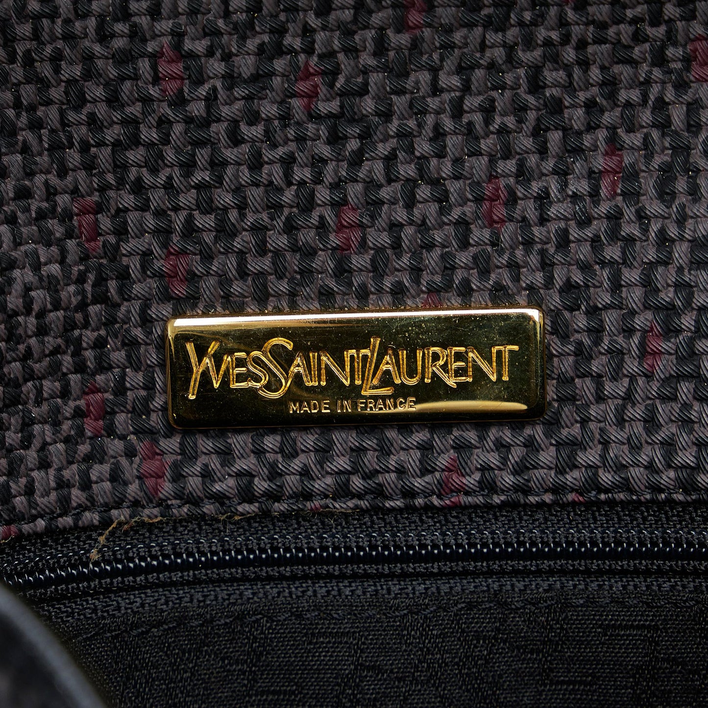 Saint Laurent Canvas Crossbody (SHG-vSf5VF