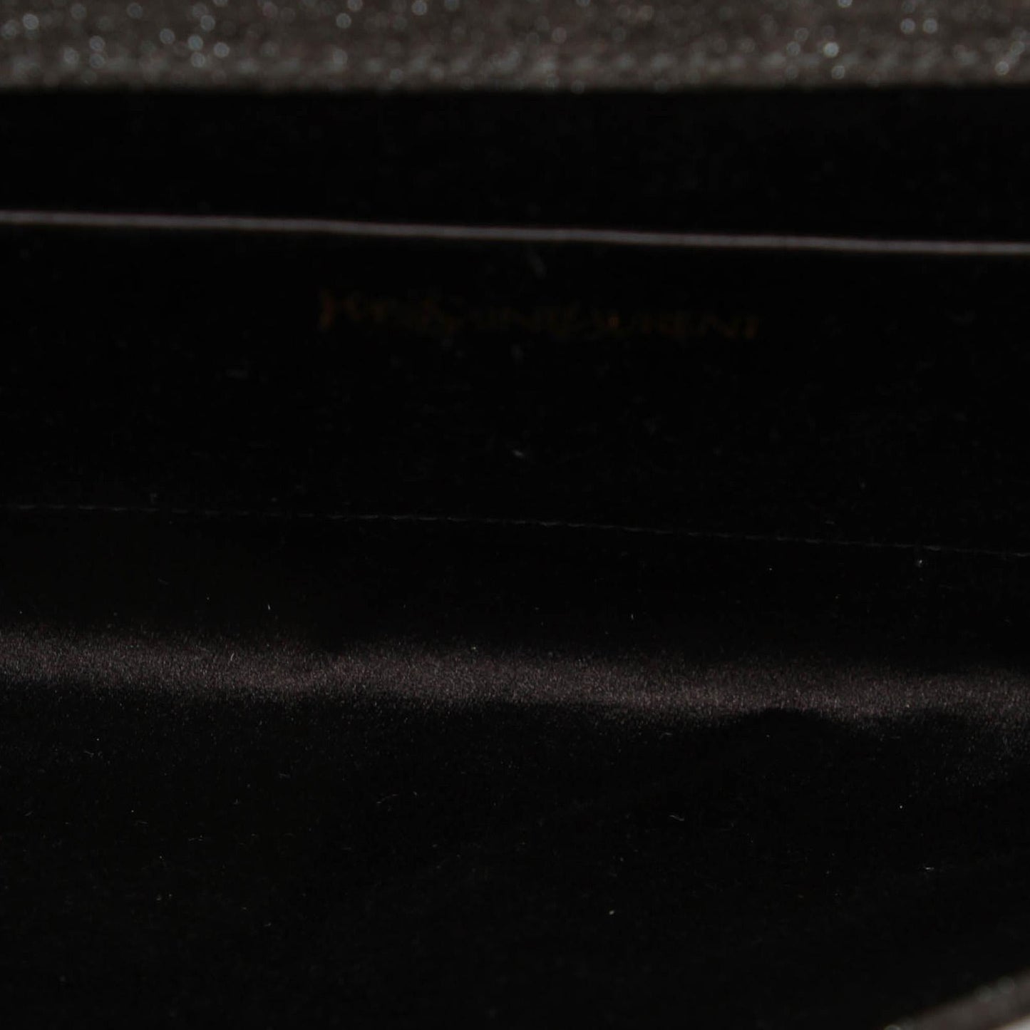 Saint Laurent Classic Y Clutch (SHG-22739