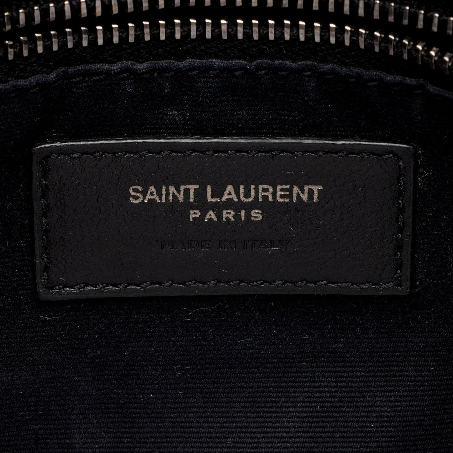 Saint Laurent Crinkled Calfskin Monogram Niki Chain Wallet w5uFiz