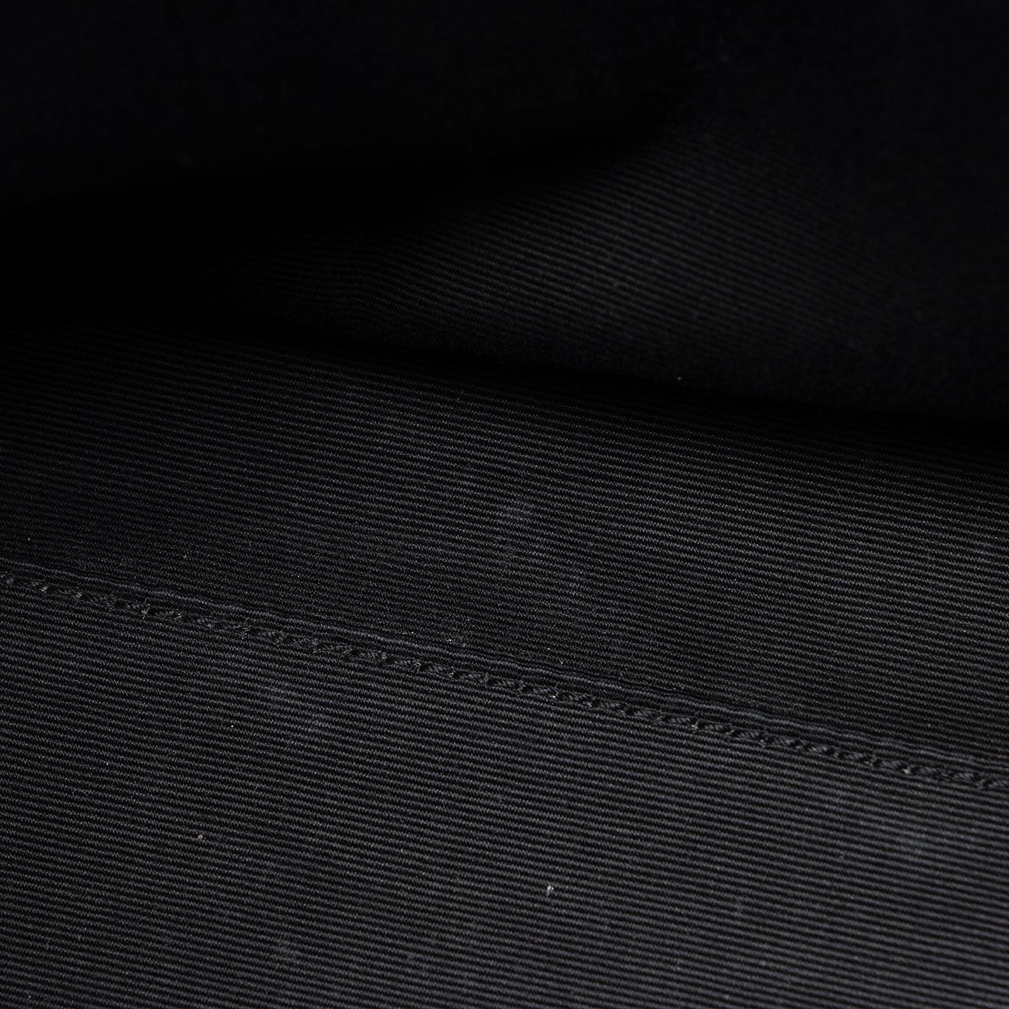 Saint Laurent Crinkled Calfskin Monogram Niki Medium Shopping Tote RaBy7S