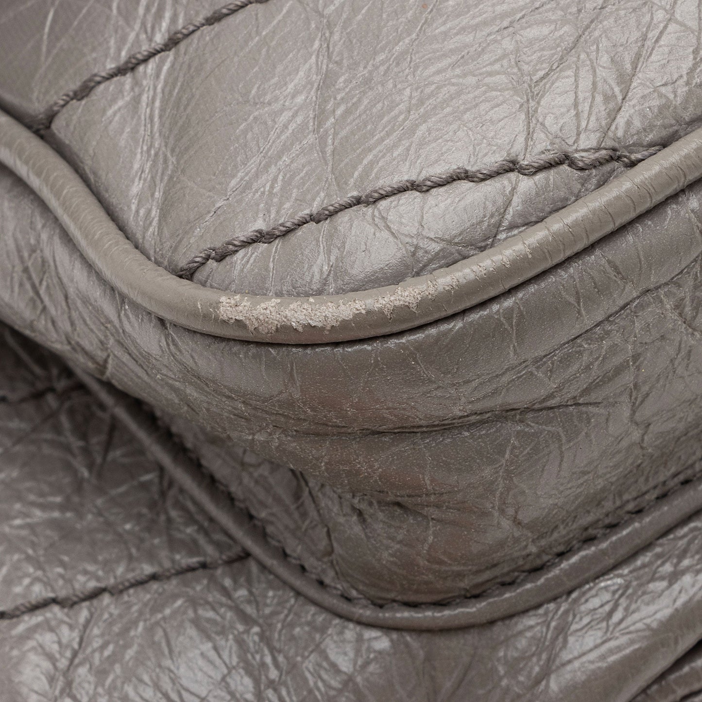 Saint Laurent Crinkled Calfskin Monogram Niki Medium Shoulder Bag Ozz7lD