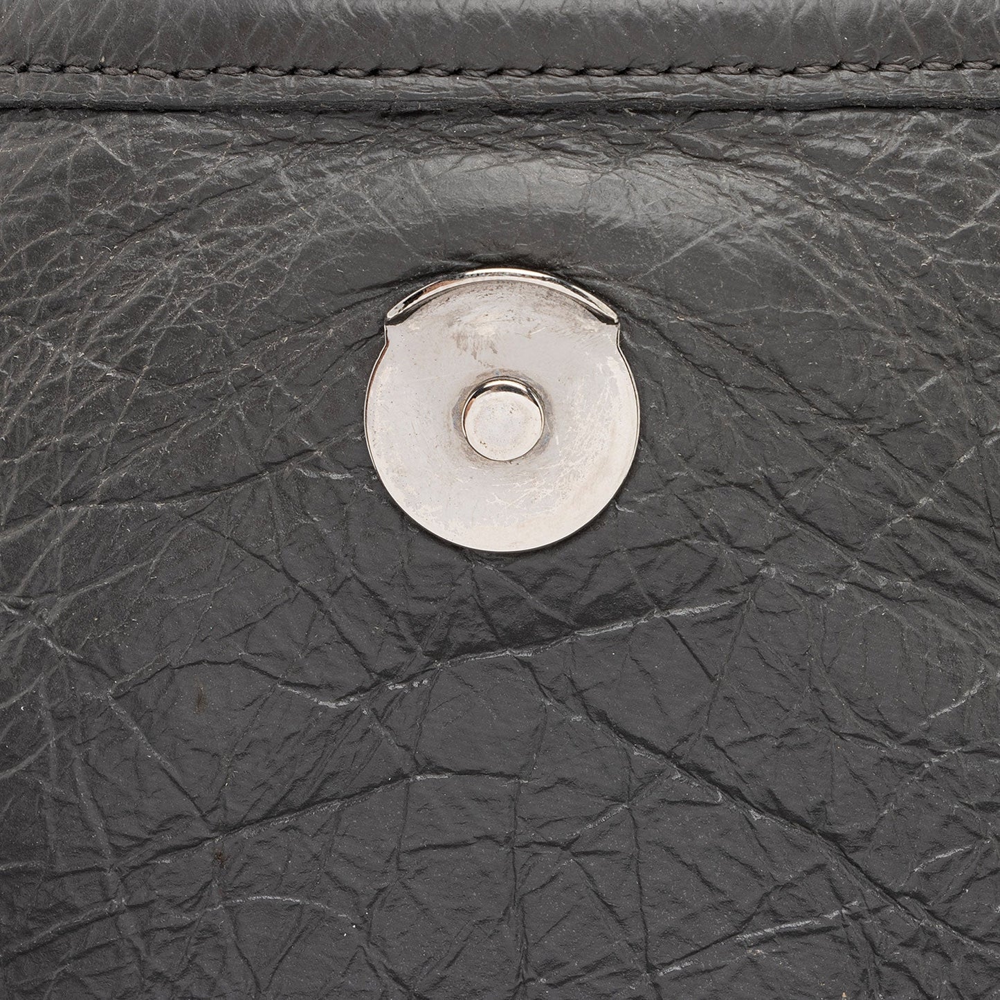 Saint Laurent Crinkled Calfskin Monogram Niki Medium Shoulder Bag J4S3bV