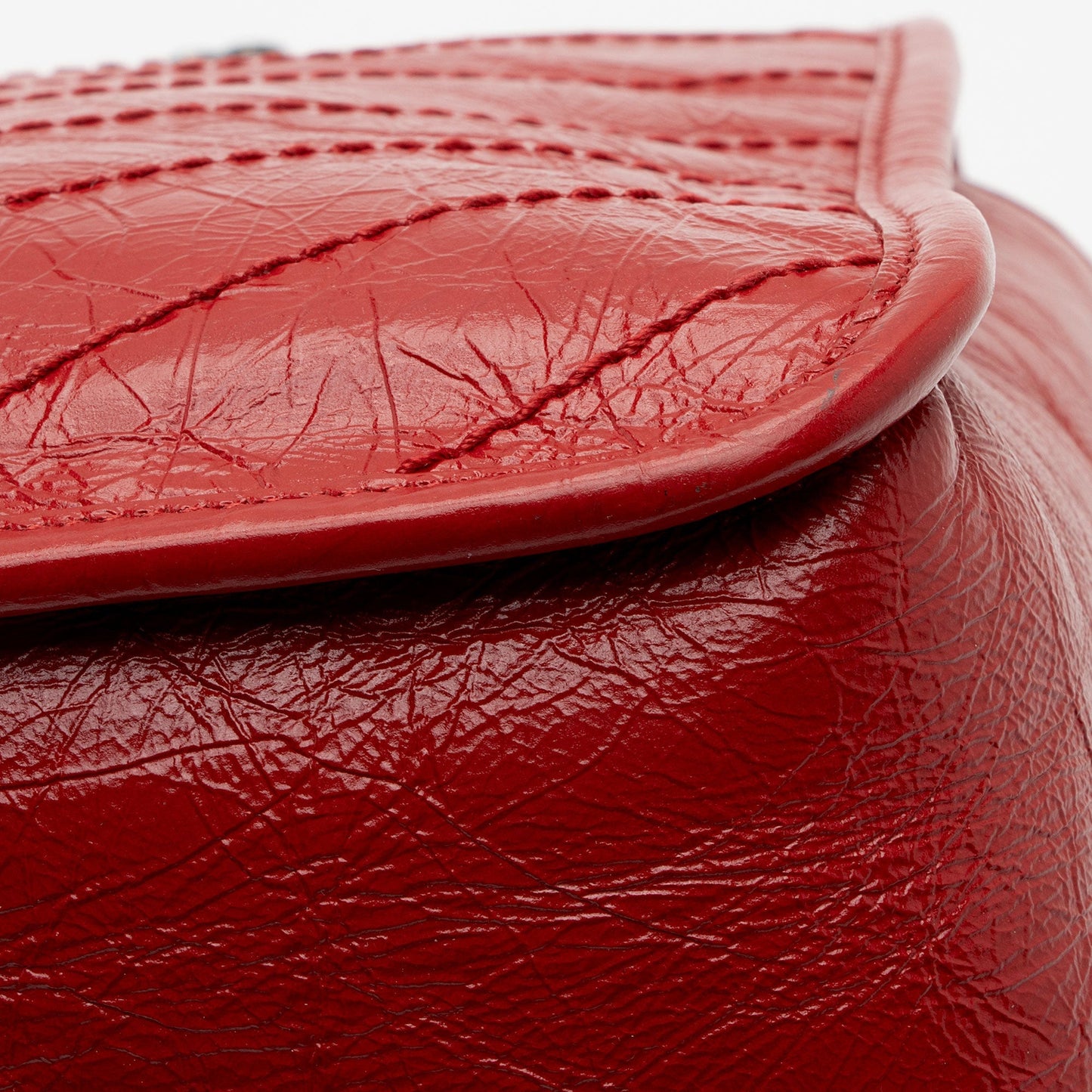 Saint Laurent Crinkled Calfskin Monogram Niki Medium Shoulder Bag yRZdIA
