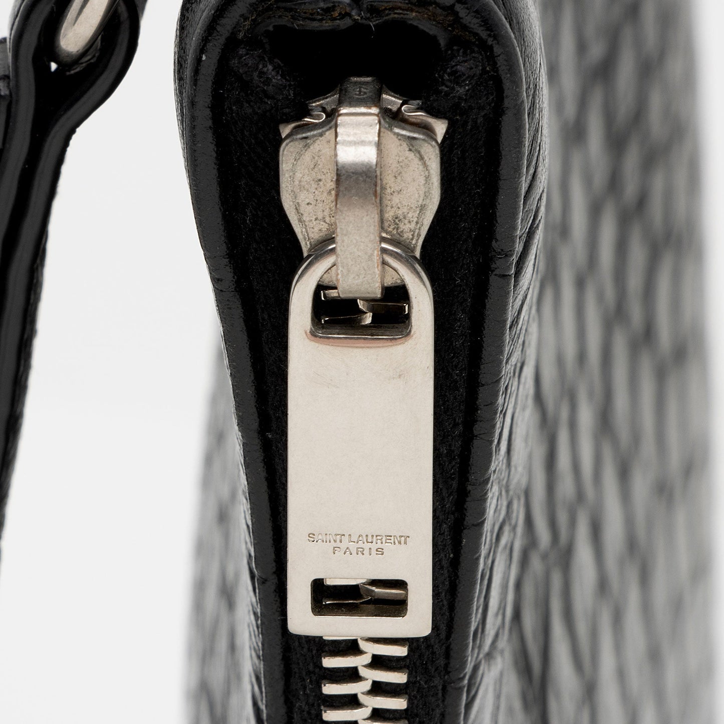 Saint Laurent Croc Embossed Leather Monogram Wristlet y9FaYl
