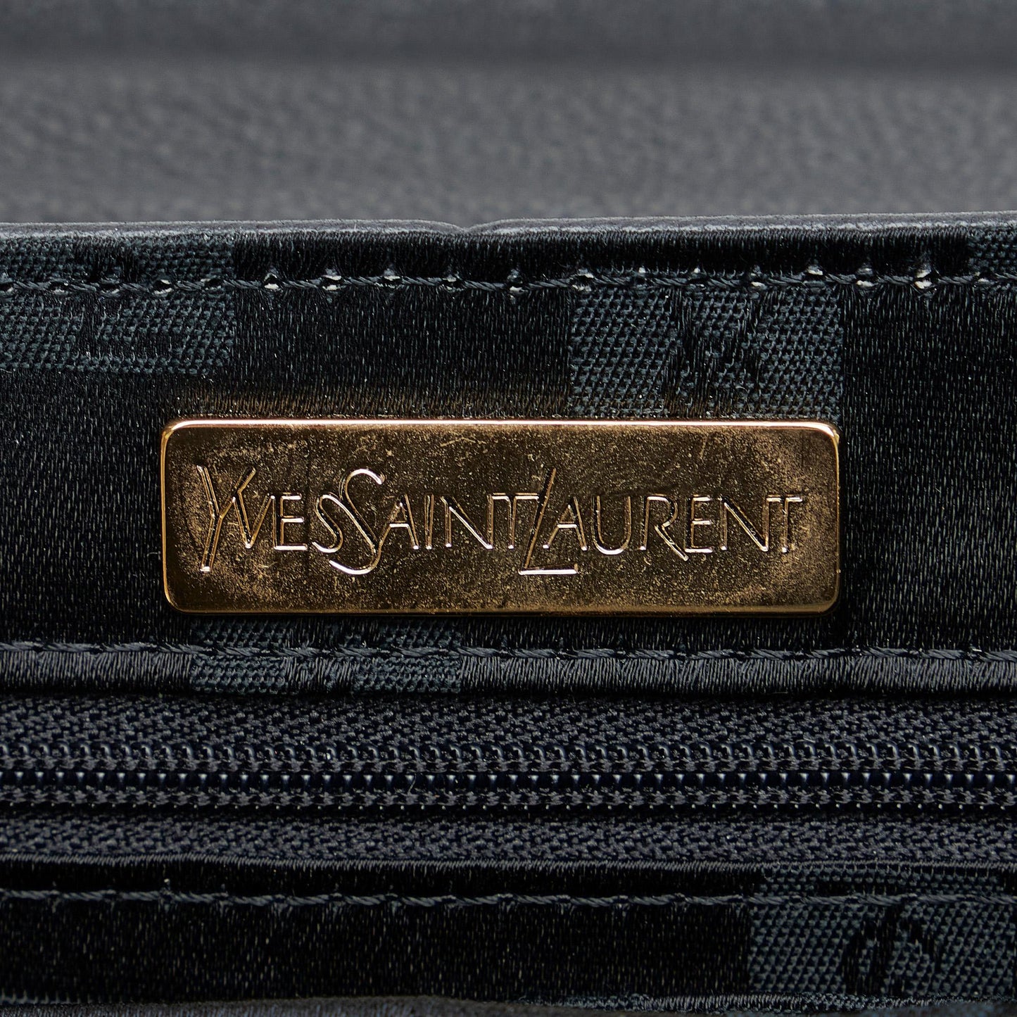 Saint Laurent Diamond Cut Leather Satchel (SHG-0dQrEq