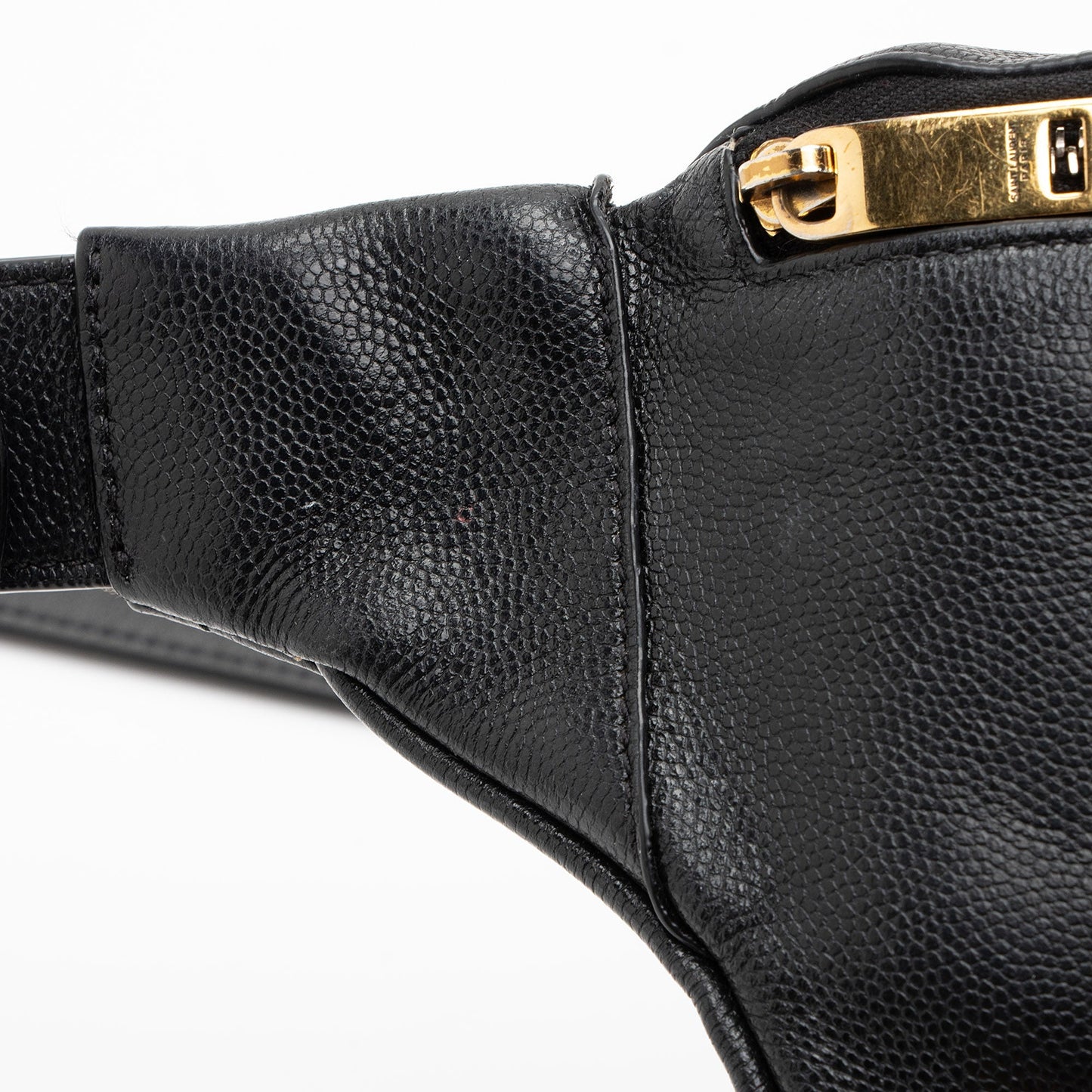 Saint Laurent Grain de Poudre Monogram Cassandre Belt Bag Gvv9El