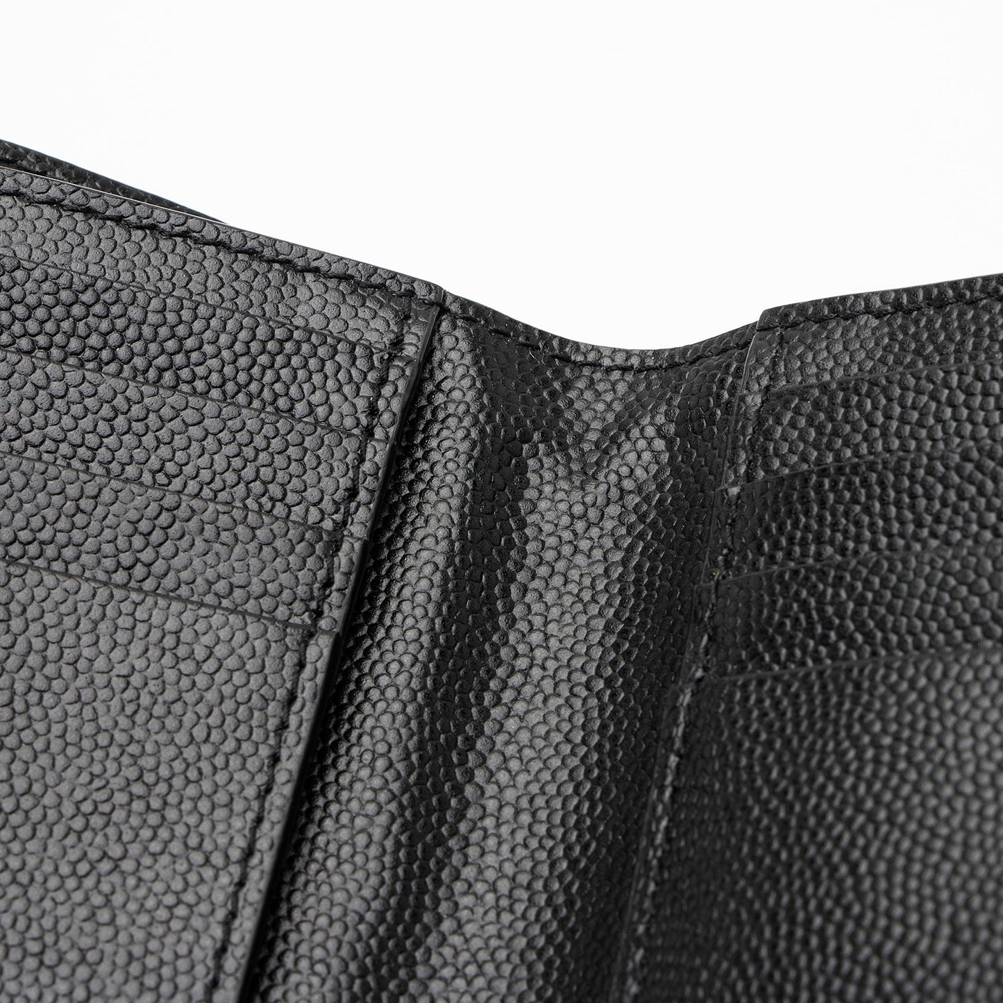 Saint Laurent Grain de Poudre Monogram Cassandre Fragments Bi-Fold Wallet pjyvyg