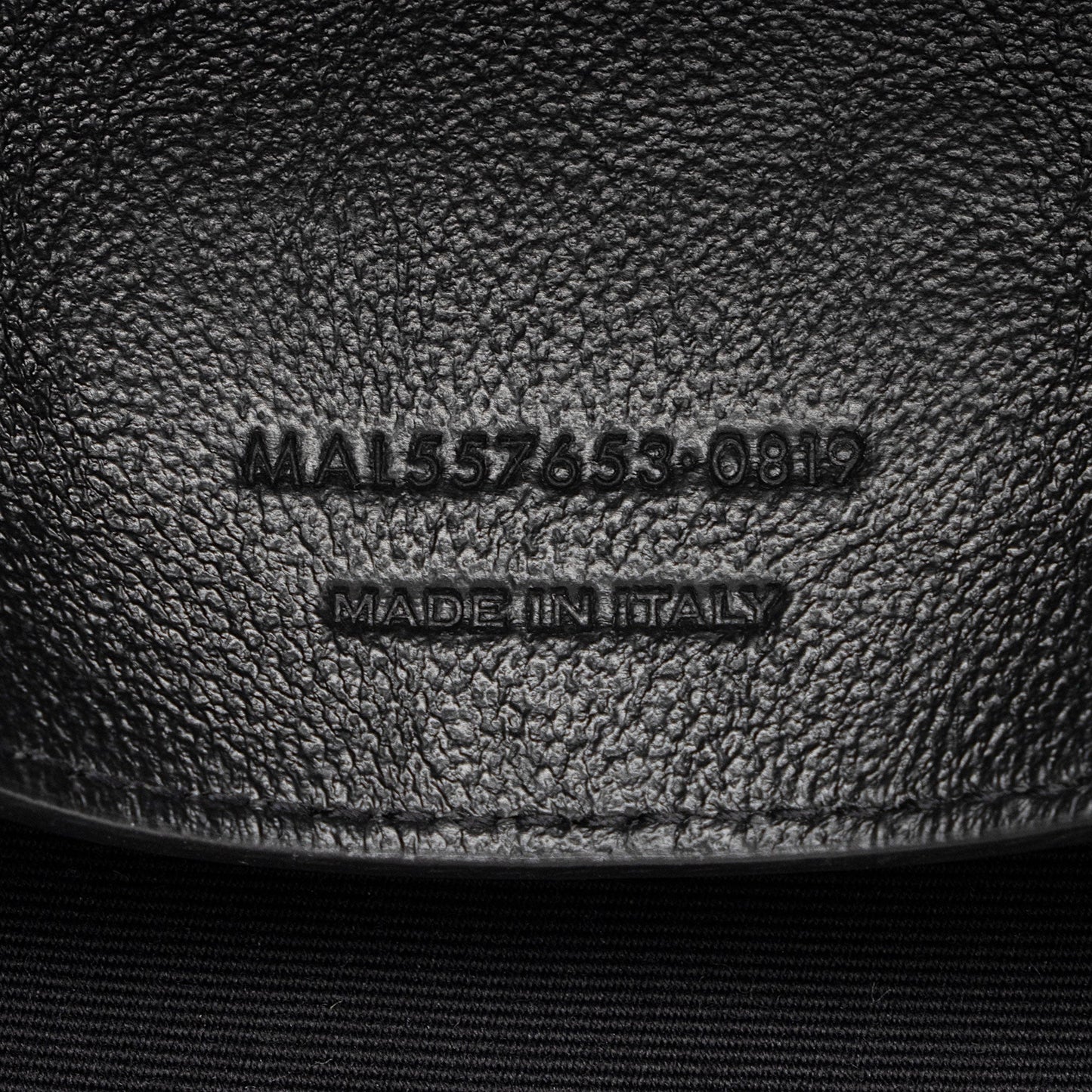 Saint Laurent Grain de Poudre Monogram Uptown Medium Tote LkpDCr
