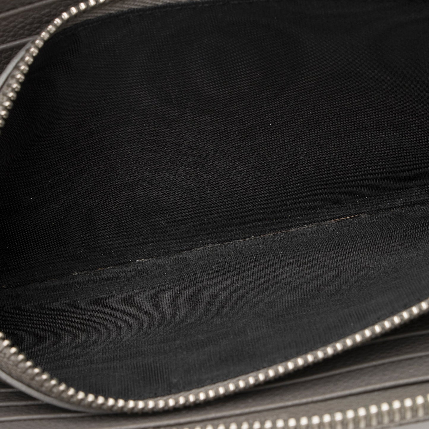Saint Laurent Grain de Poudre Rive Gauche Zip Around Wallet 22288