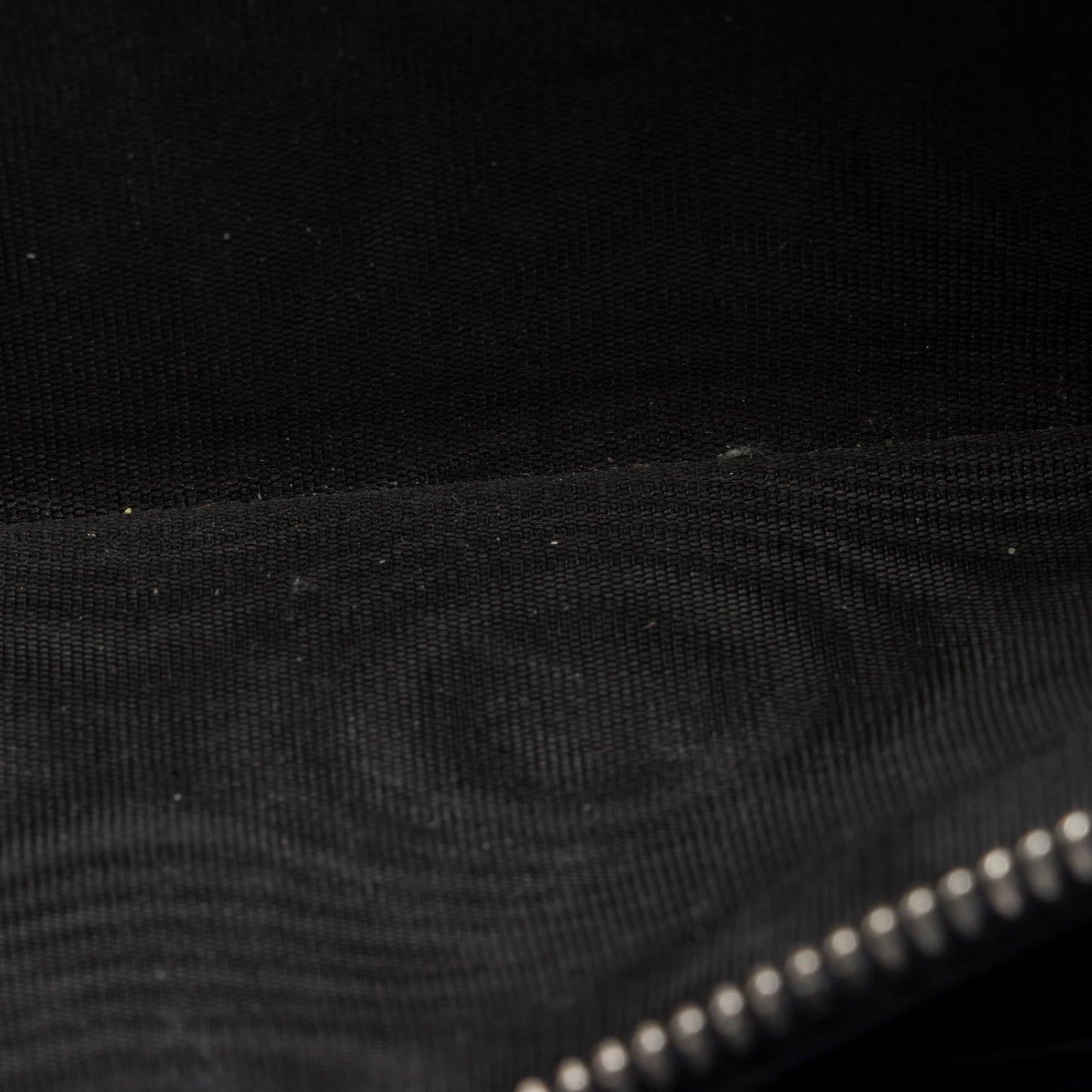Saint Laurent Grain de Poudre Rive Gauche Zip Around Wallet sNhxXD
