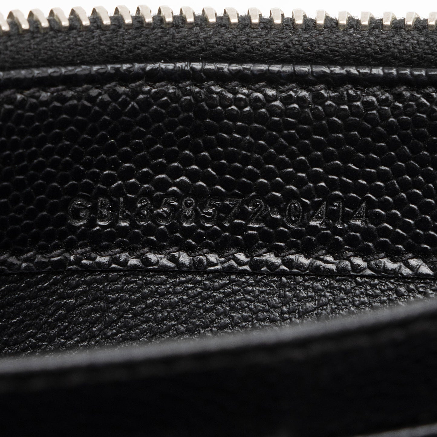Saint Laurent Grain de Poudre Studded Marquage Flap Wallet NYtJMQ