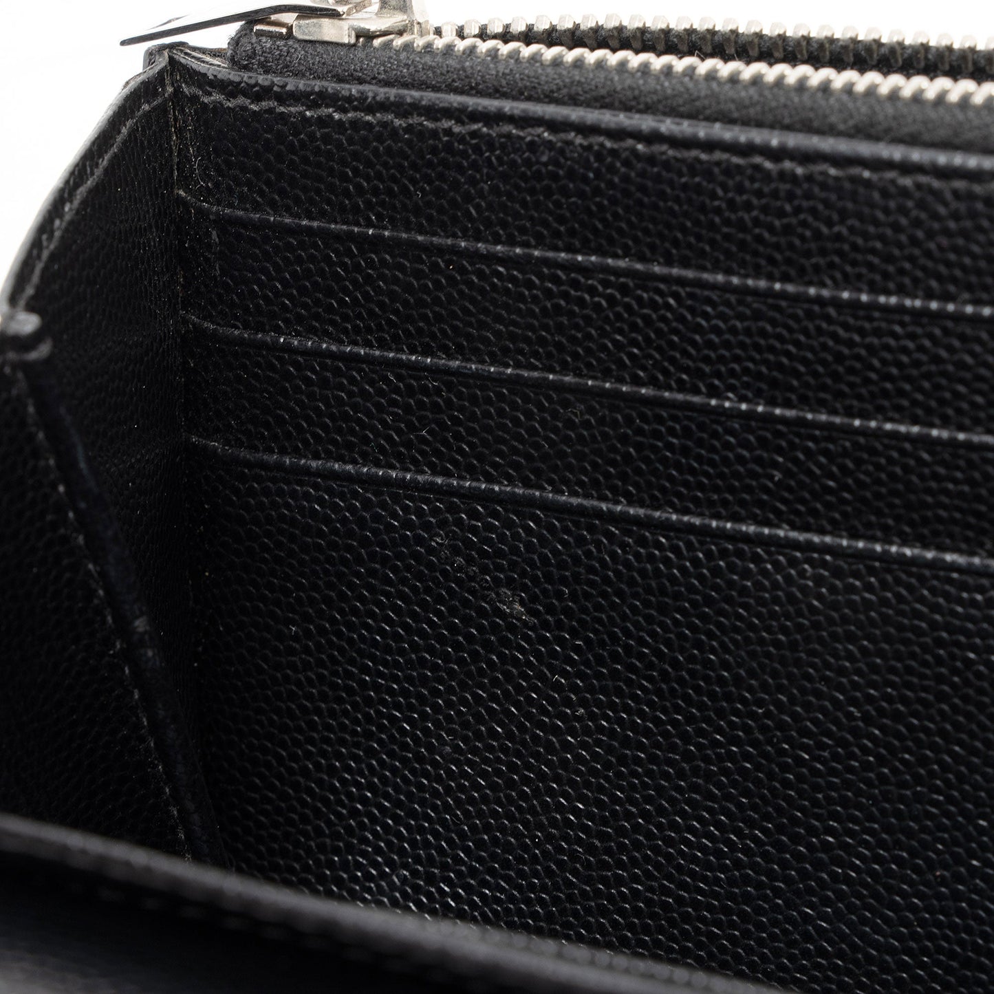 Saint Laurent Grain de Poudre Studded Marquage Flap Wallet NYtJMQ