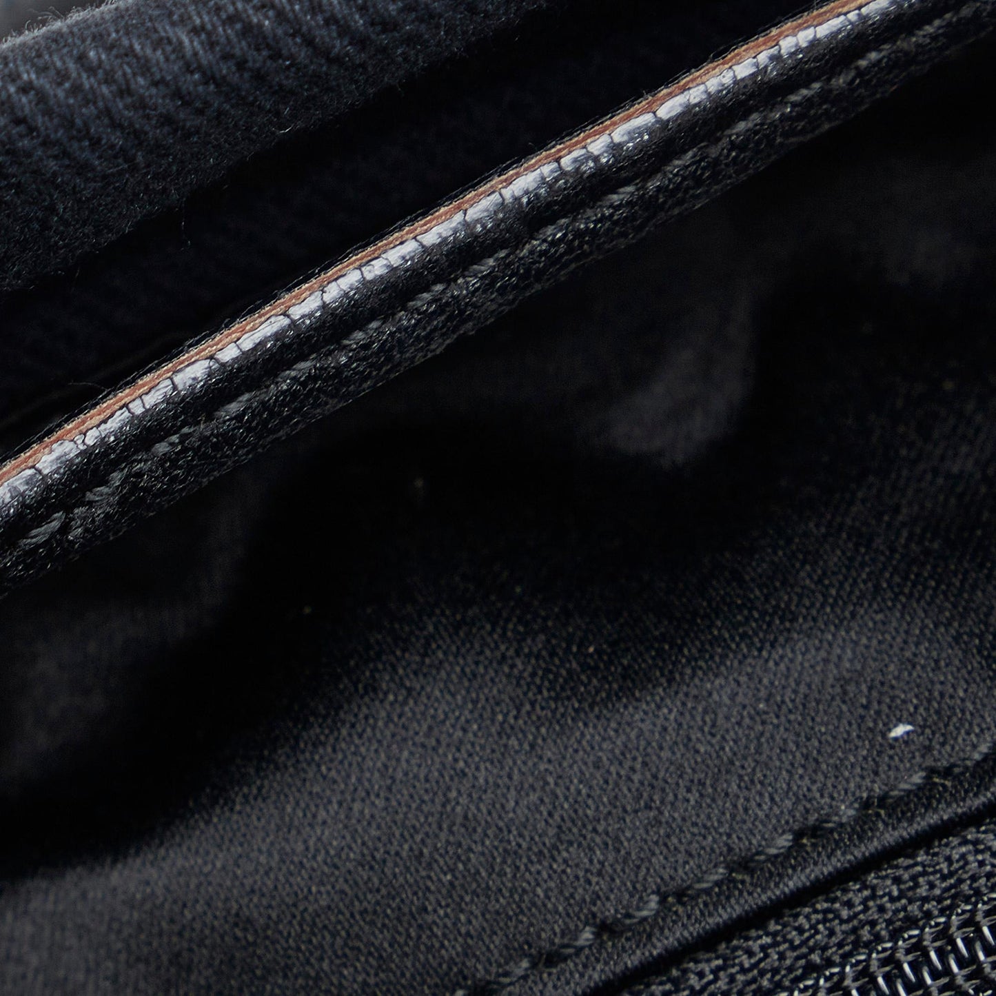 Saint Laurent Kahala (SHG-WDMggE